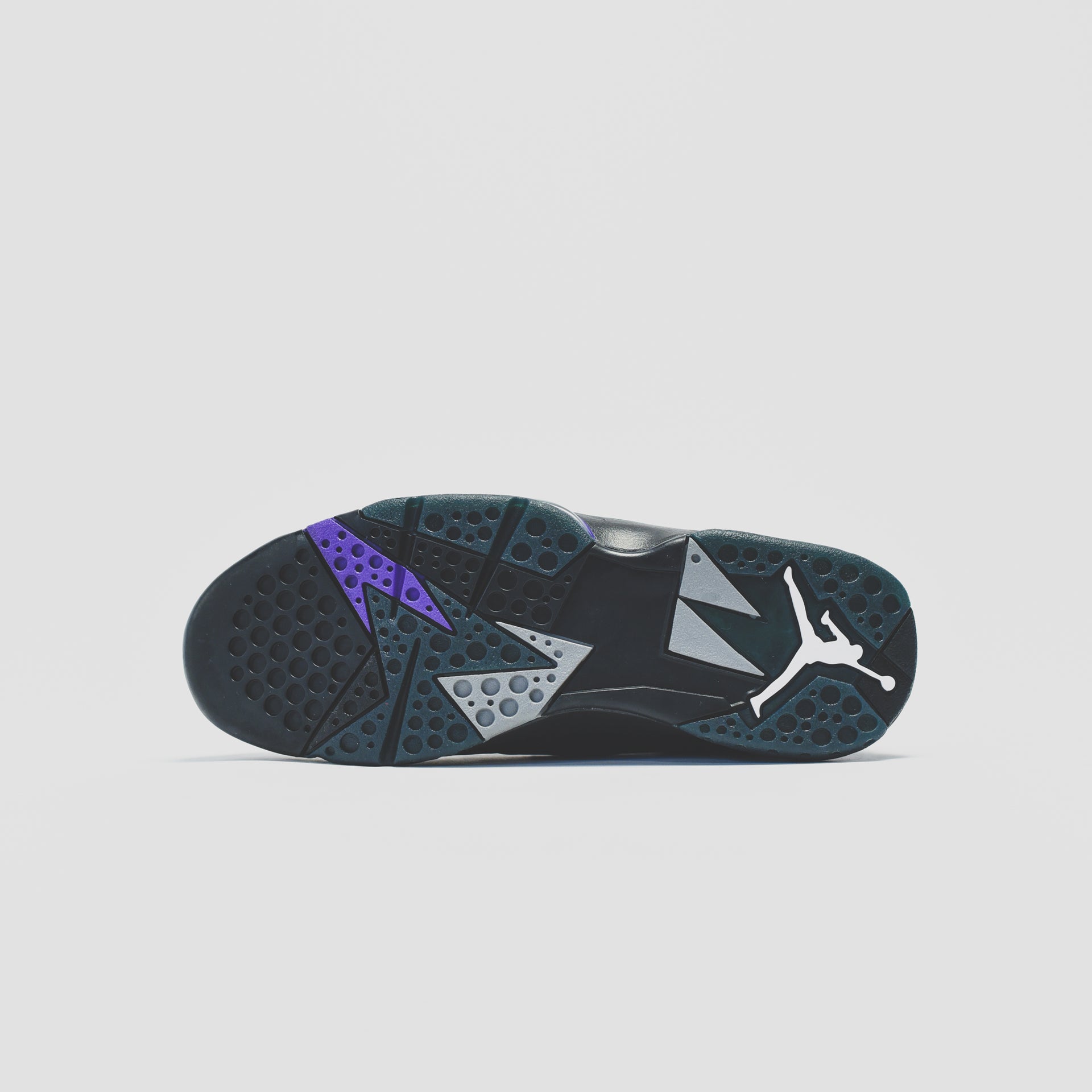 Nike Air Jordan 7 Retro - Black / Field Purple