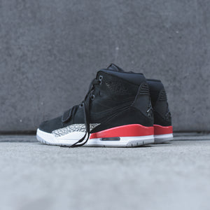 Nike Air Jordan Legacy 312 - Black / Fire Red