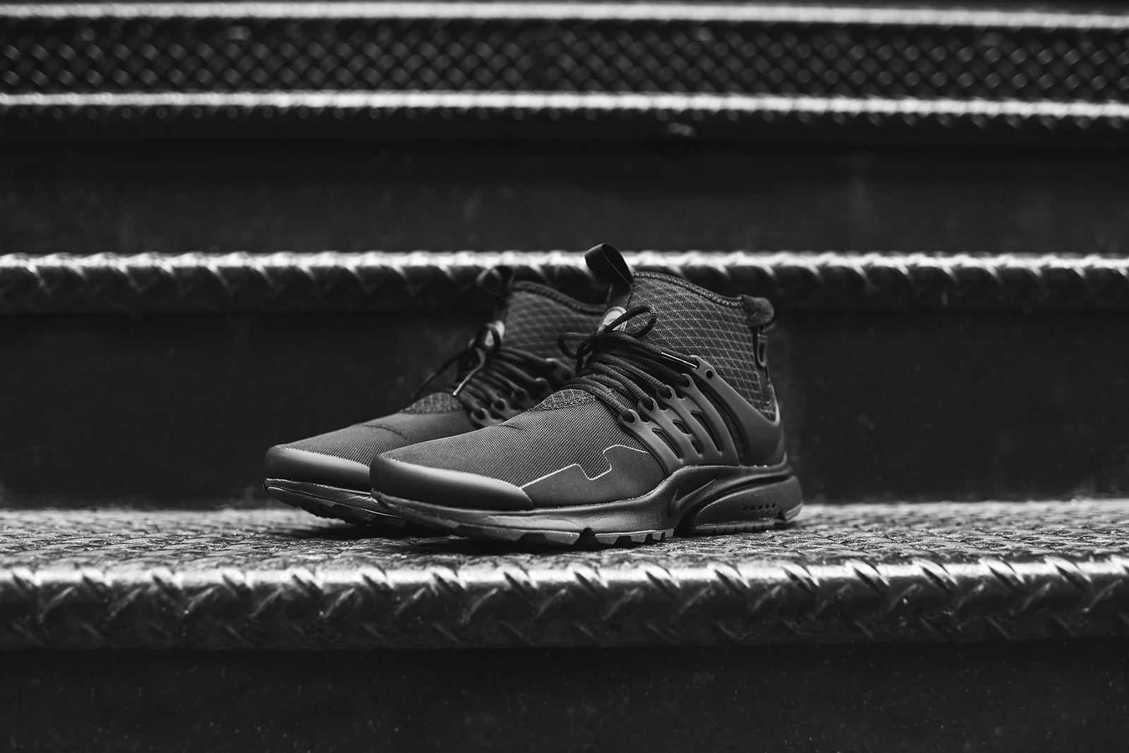Nike Air Presto Utility Mid - Triple Black