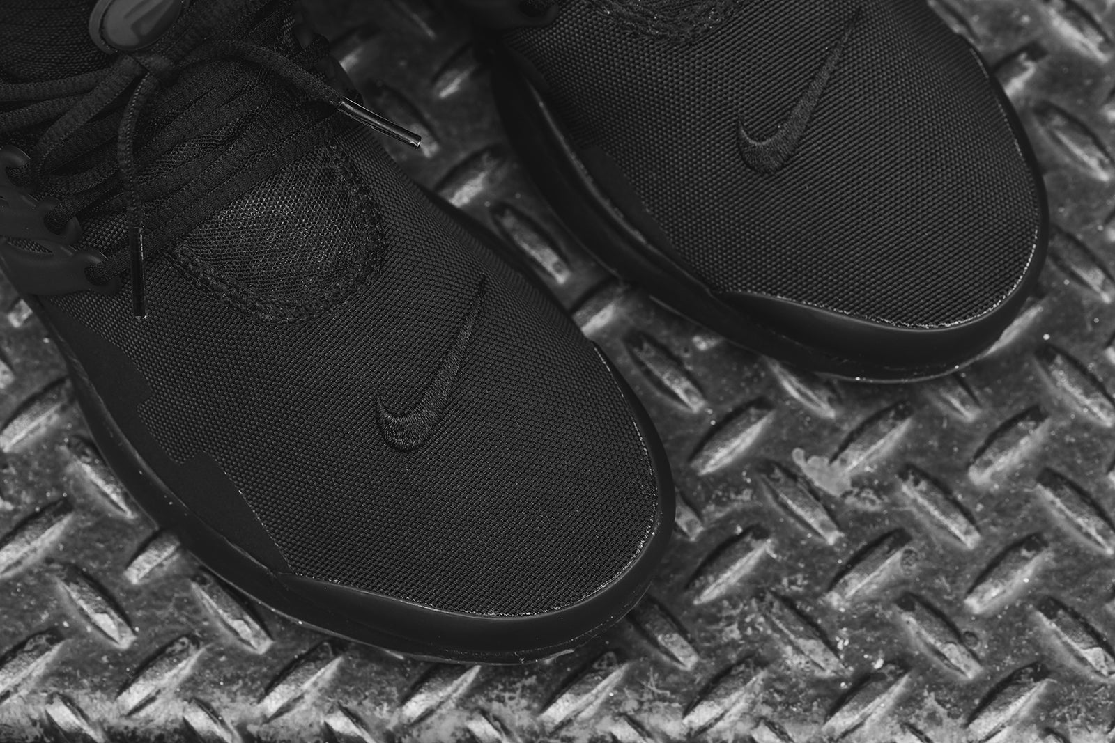 Nike Air Presto Utility Mid - Triple Black