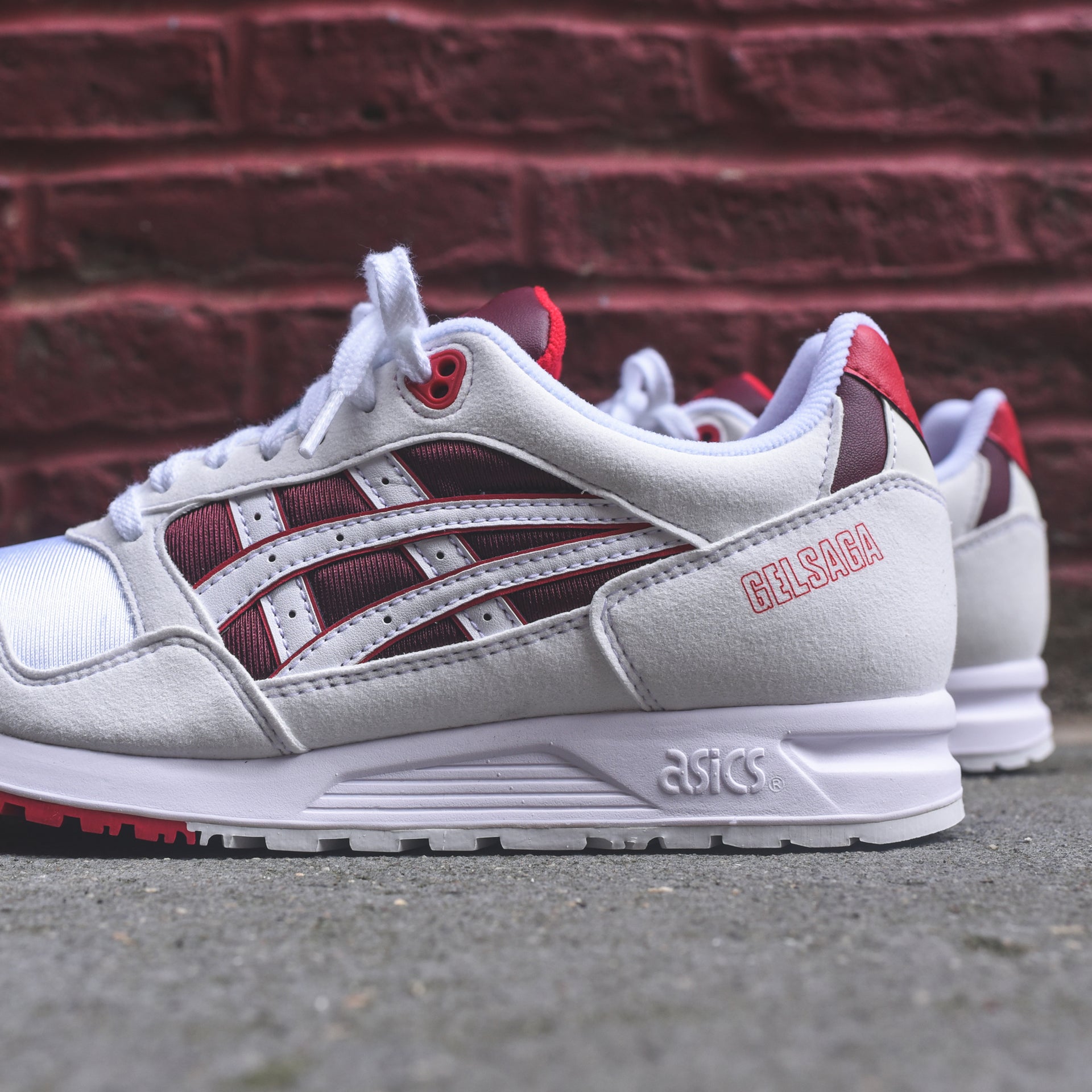 Asics Gel Saga - White / Red