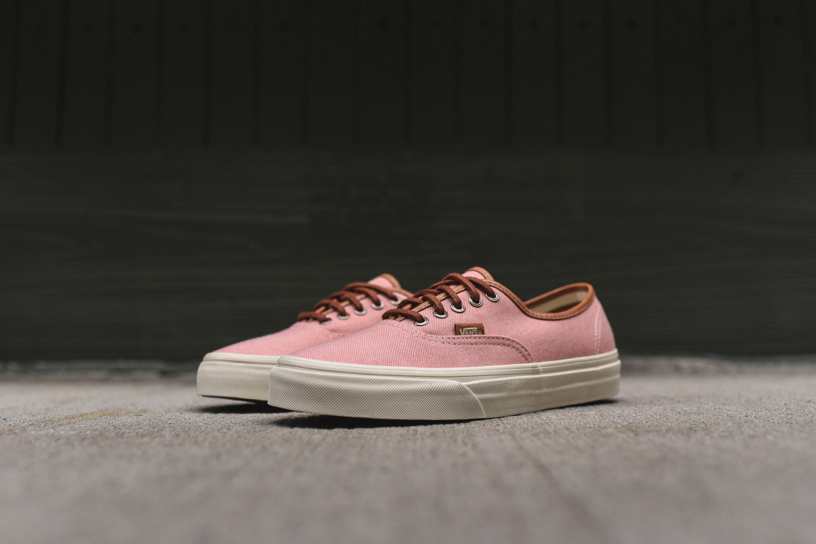 Vans Authentic DX - Coral / Brown