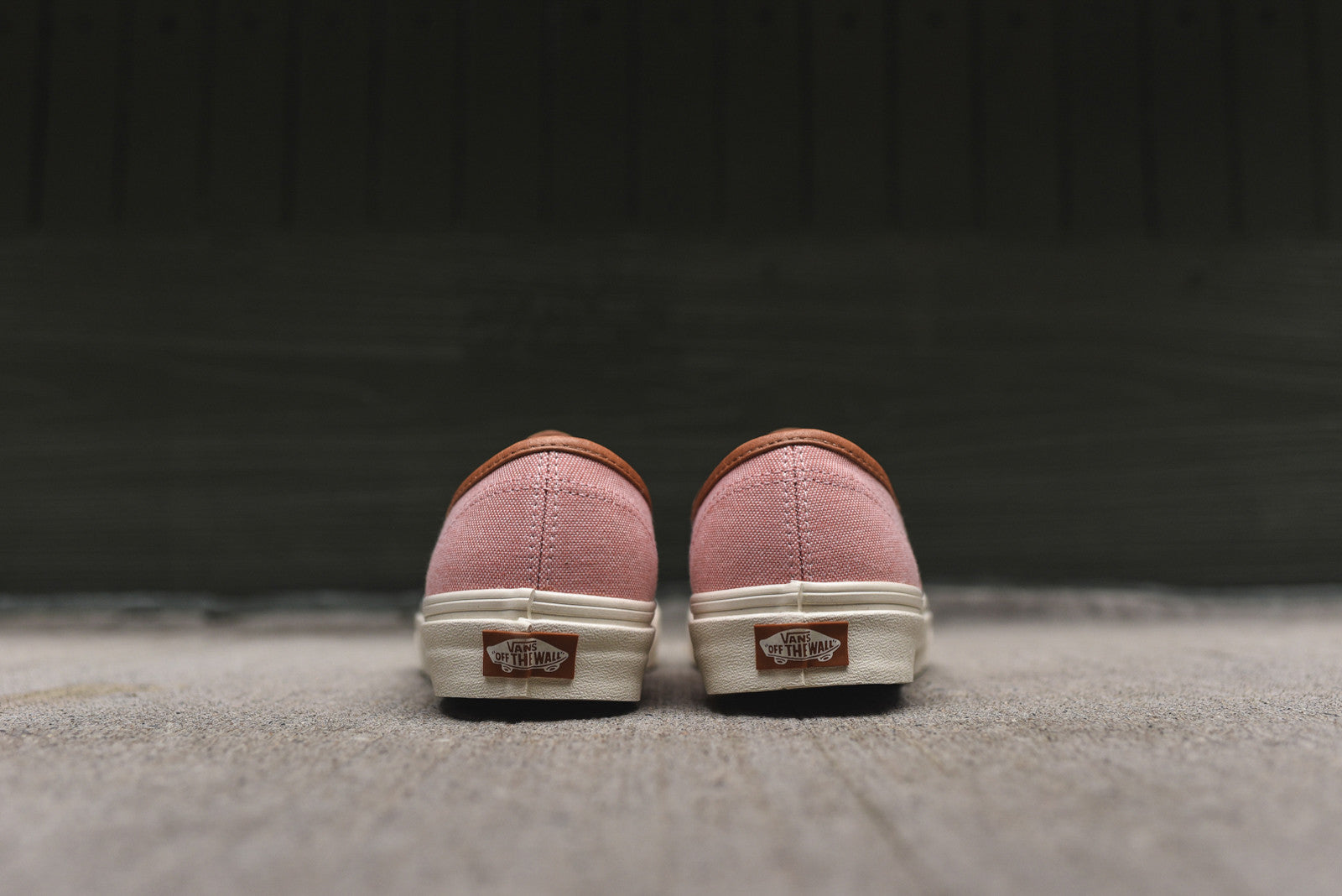 Vans Authentic DX - Coral / Brown