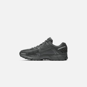 Nike zoom vomero 2024 5 sp anthracite