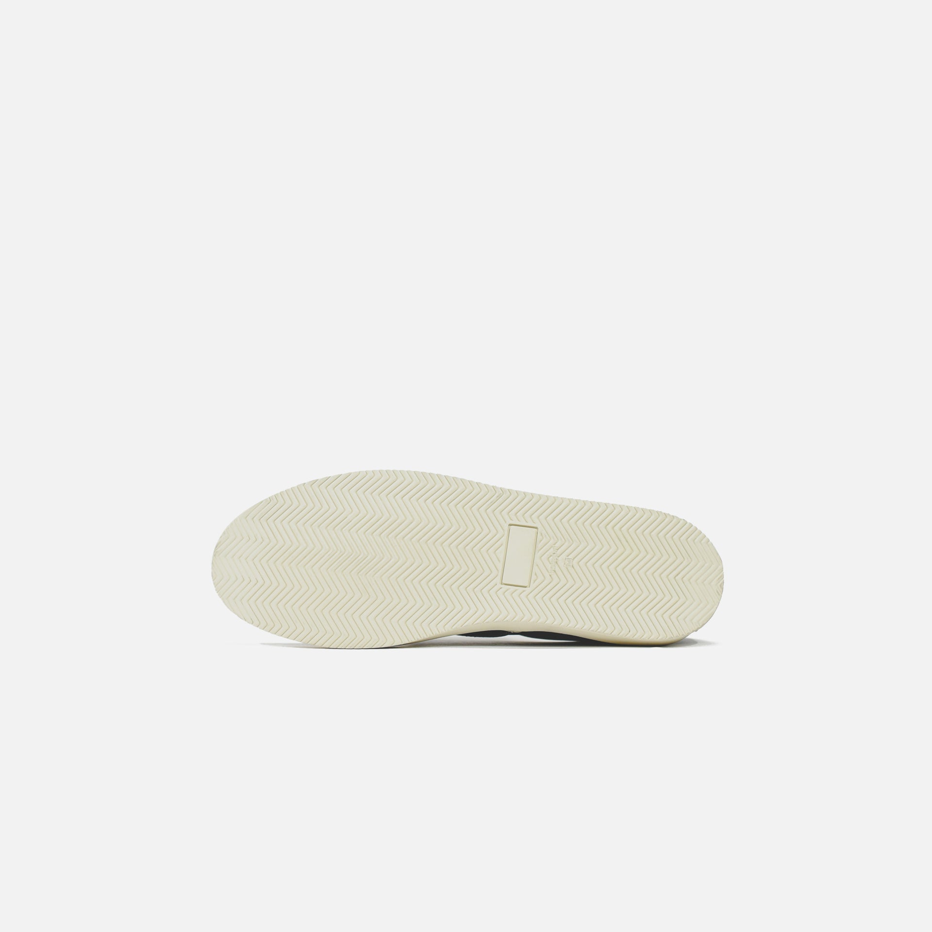 Common Projects Four Hole - Black