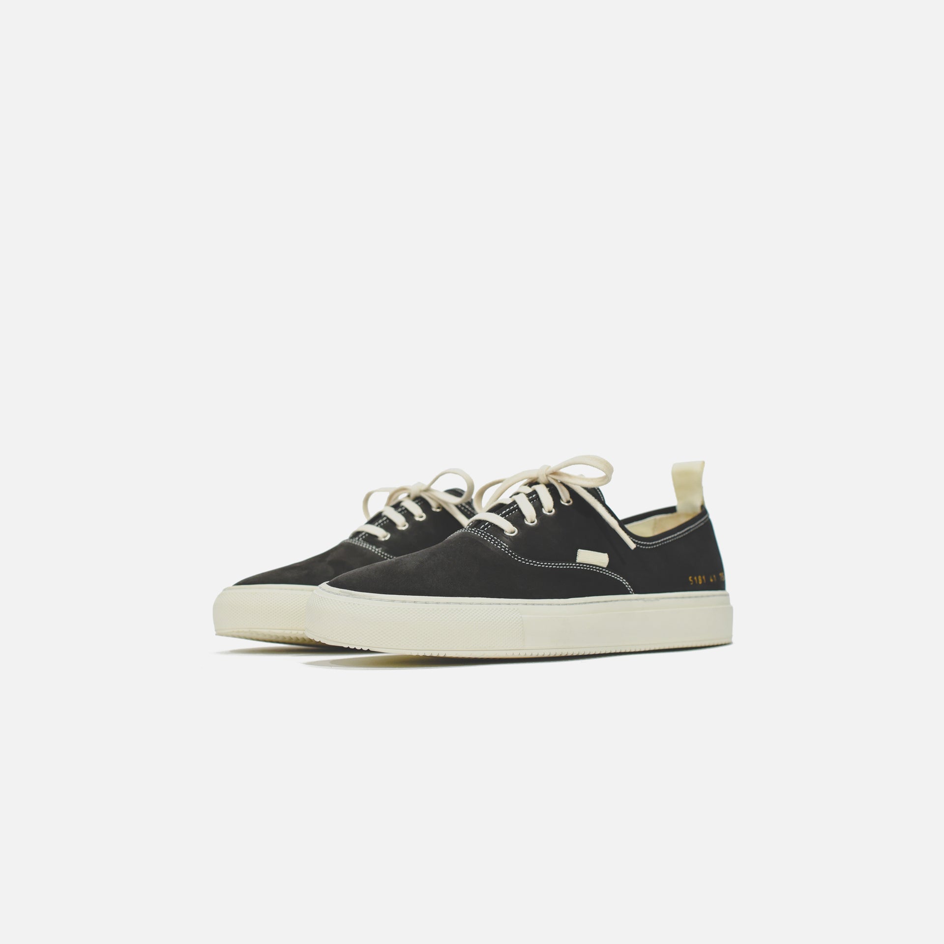 Common Projects Four Hole - Black