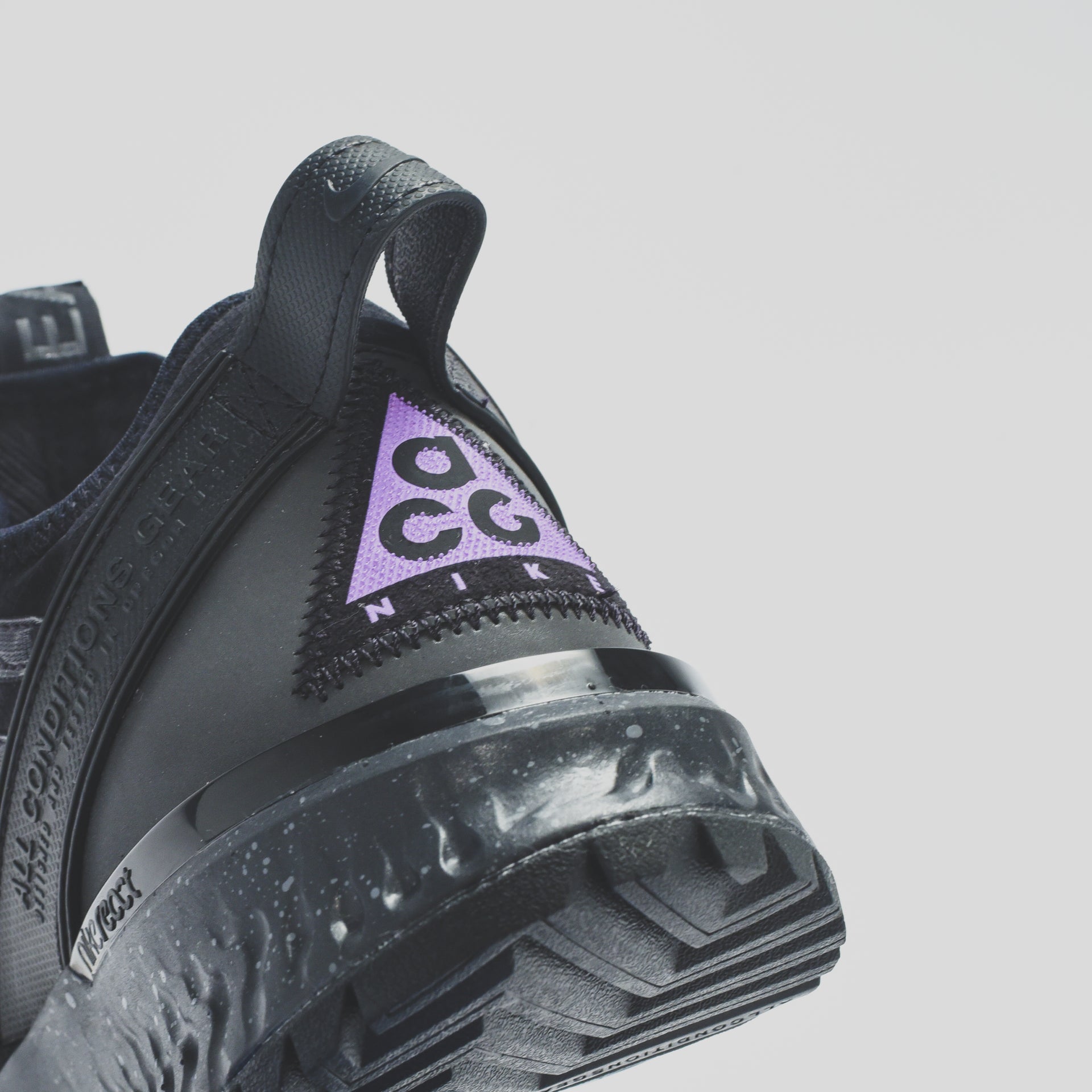 Nike ACG React Terra Gobe - Black / Space Purple / Anthracite