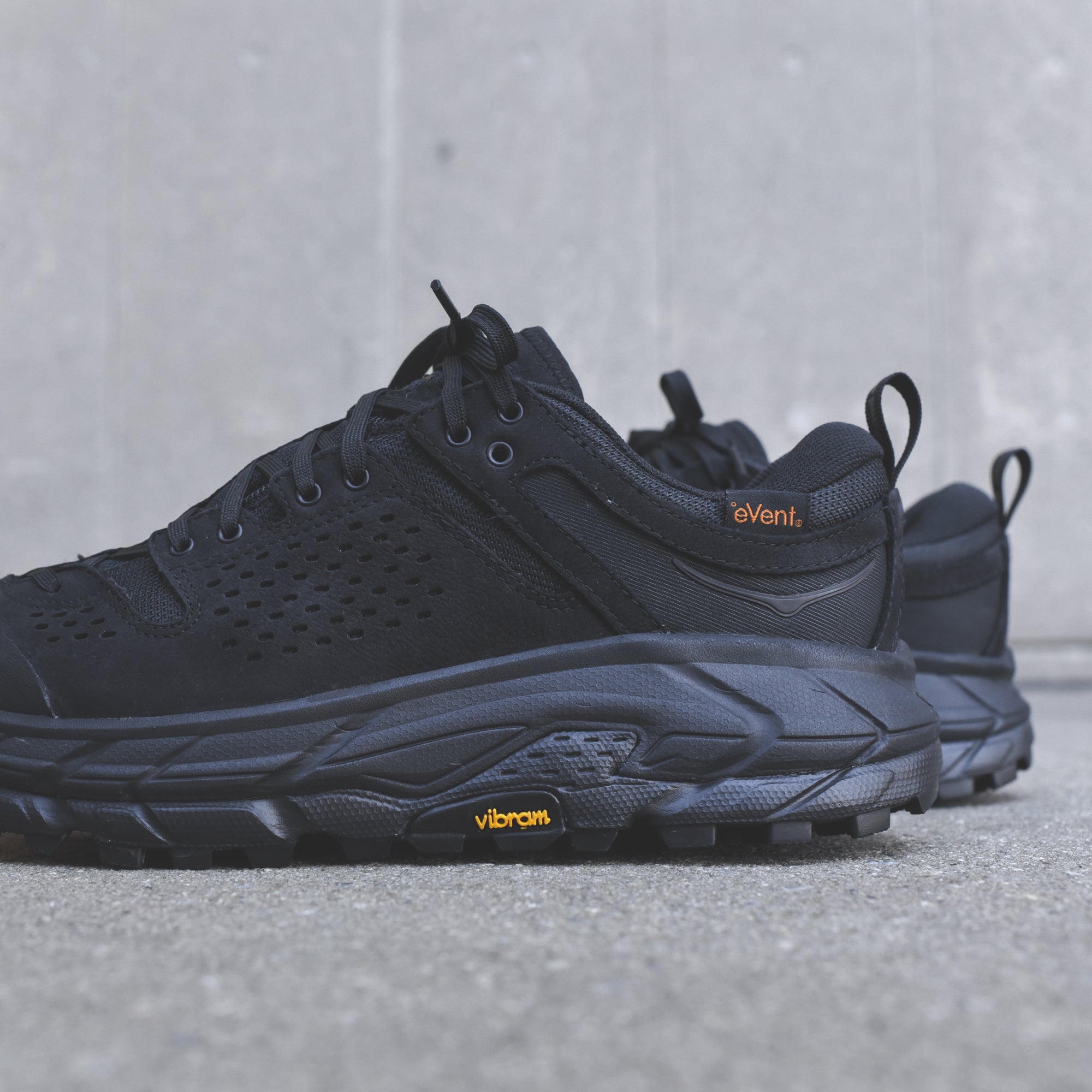 シューズ(男性用) Hoka Ultra low x EG Hoka x EG Tor Ultra Low - Black – Kith