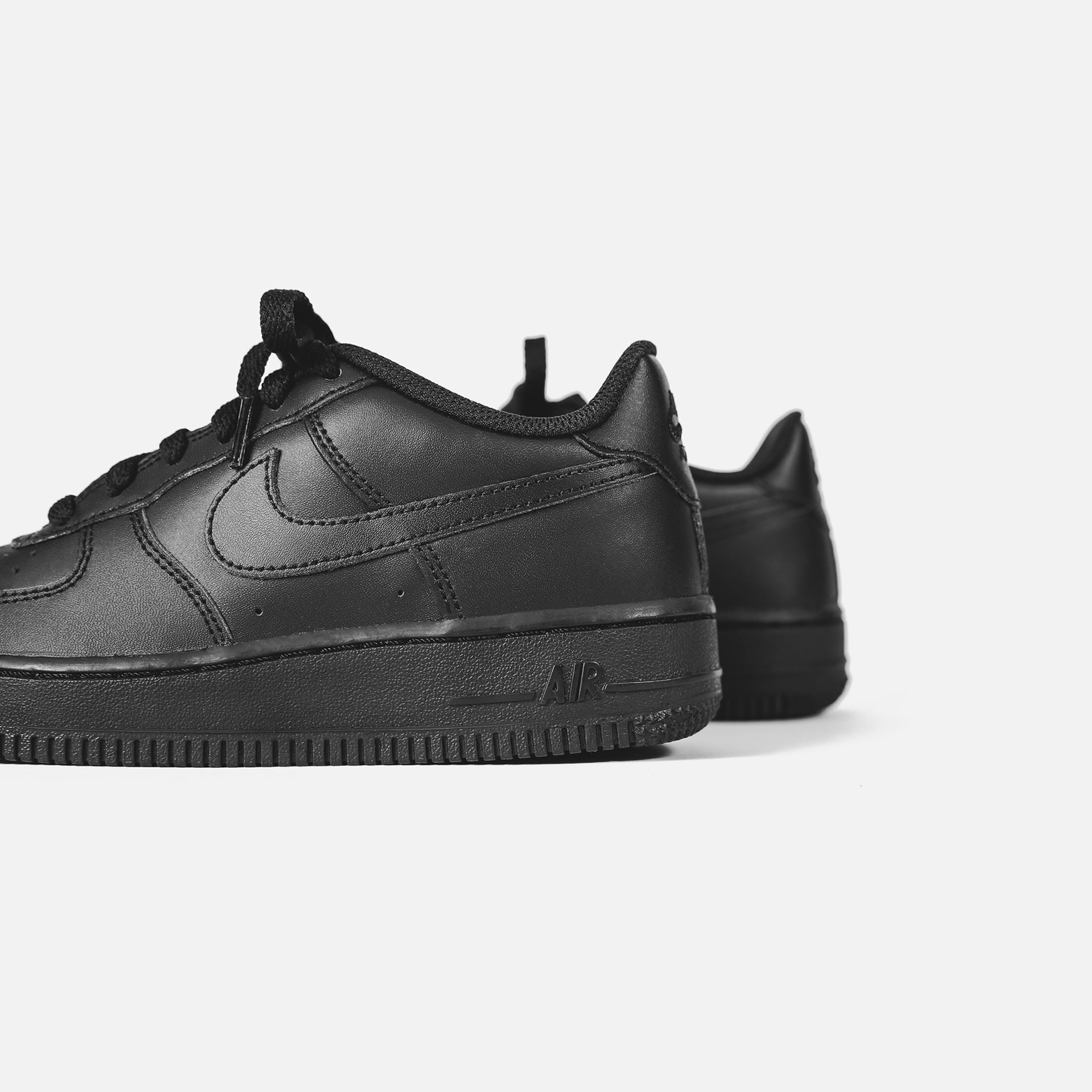 Nike GS Air Force 1 - Black