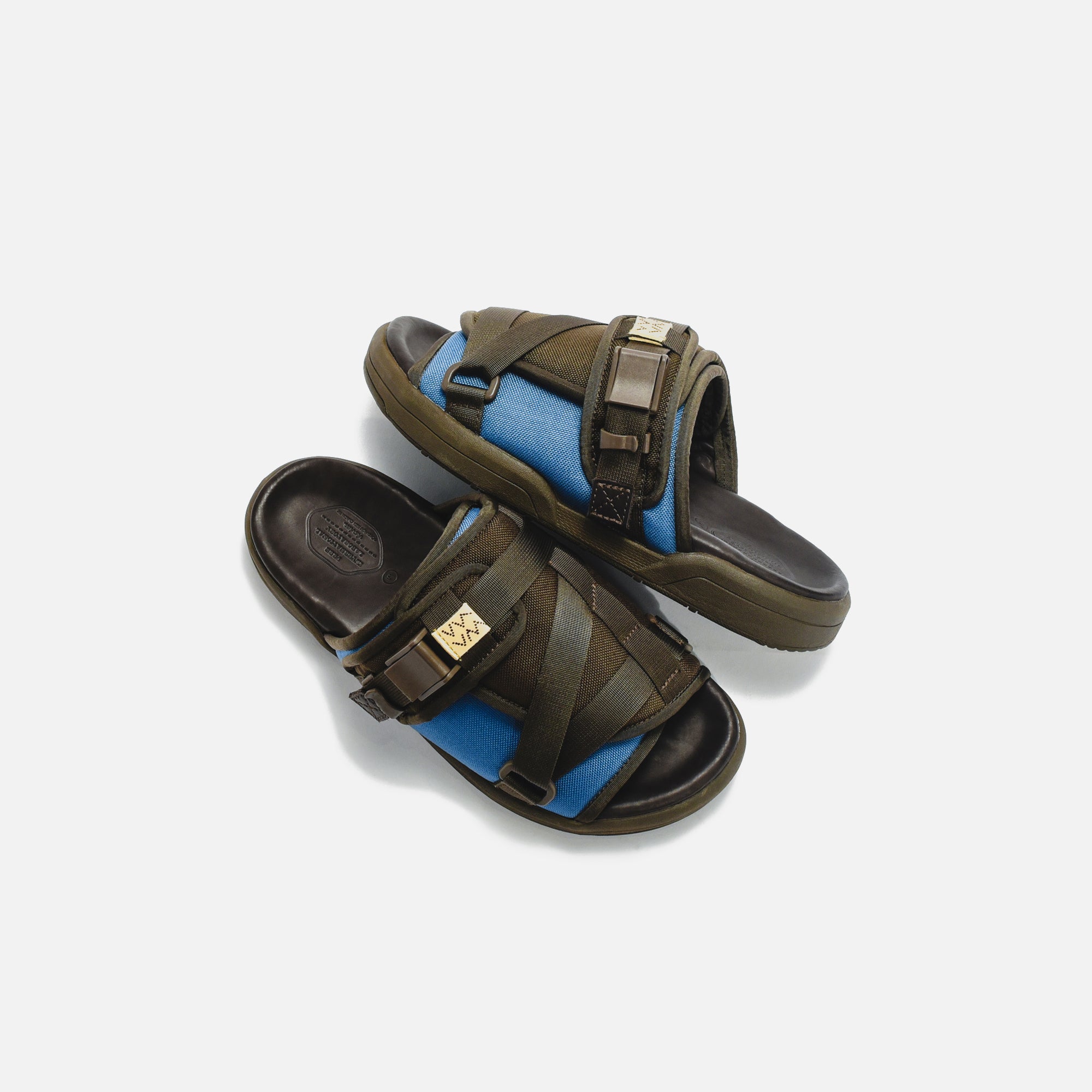 ヨロイザメvisvim CHRISTO 2-TONE クリスト サンダル 新品未使用【visvim】CHRISTO 2-TONEサンダル