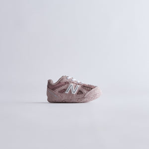 Ronnie Fieg for New Balance 990v4 Toddler - Dusty Rose – Kith