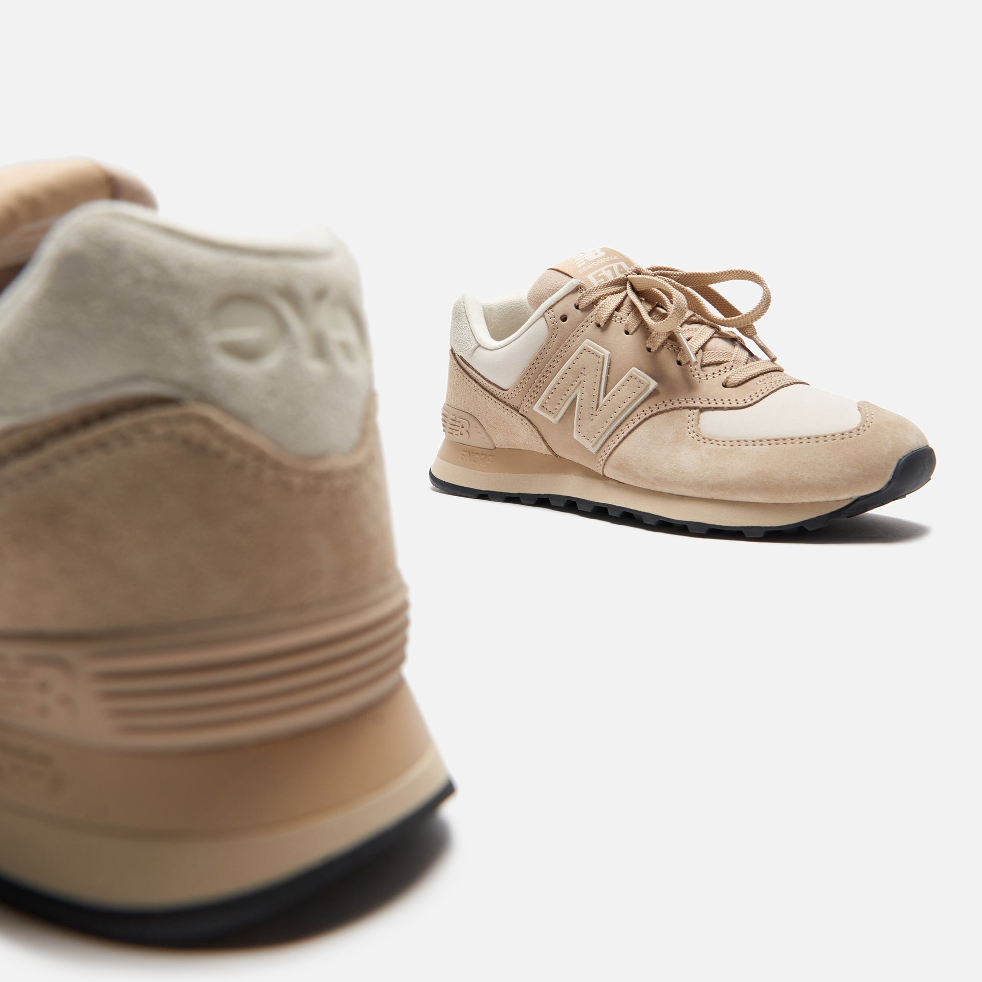 CDG Pocket New Balance x Junya Watanabe 574 Pig Suede Nubuck - Beige