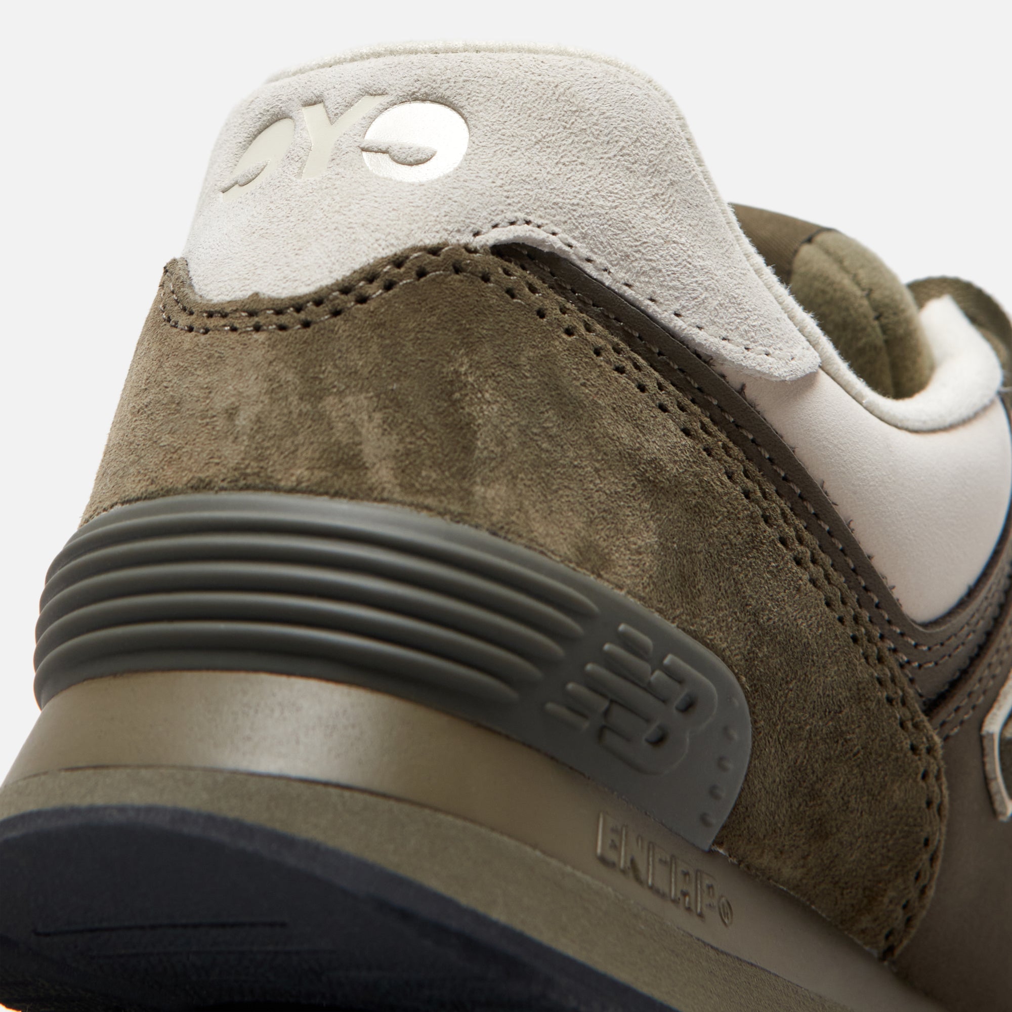 CDG Pocket New Balance x Junya Watanabe 574 Pig Suede Nubuck