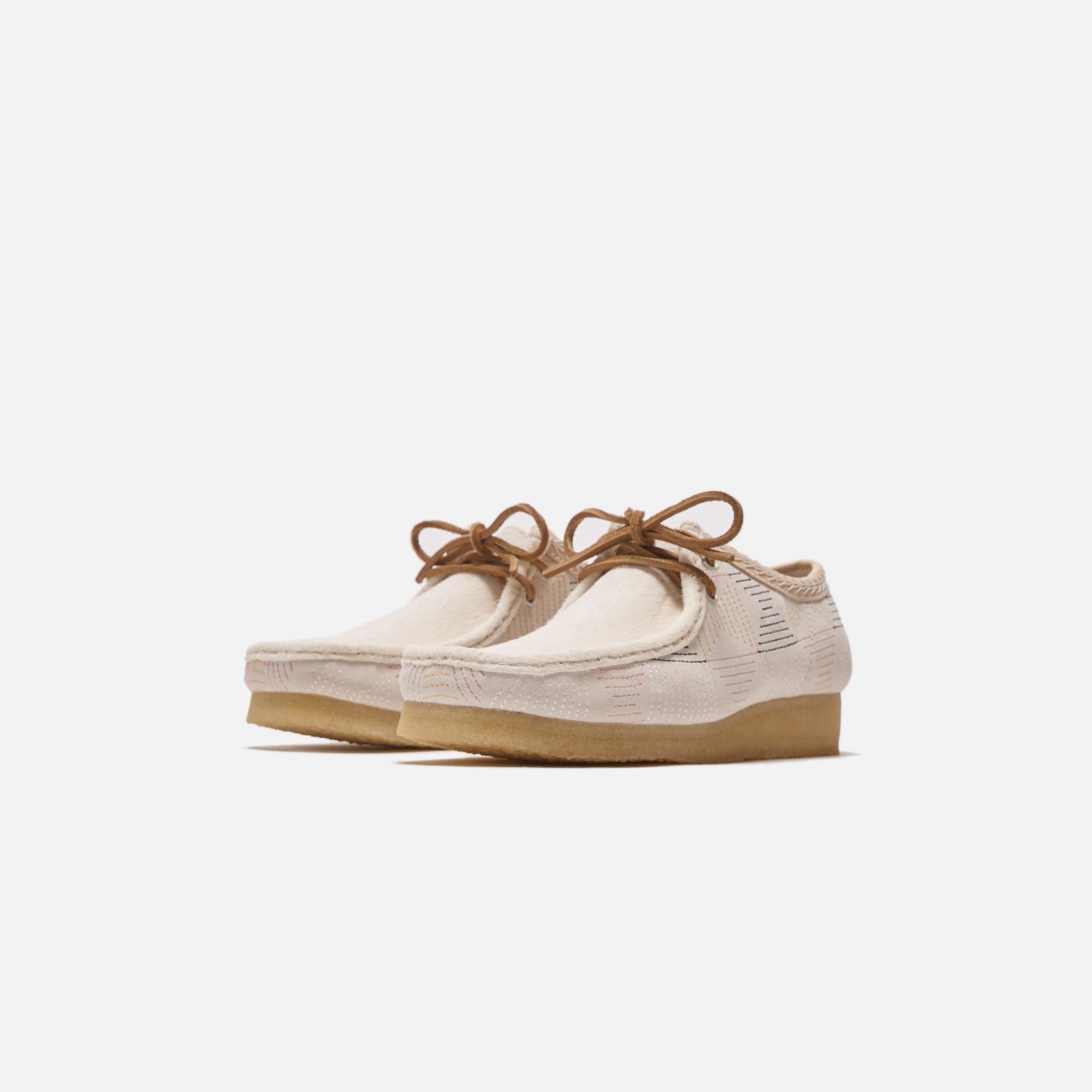 Clarks Wallabee - Off White Hairy