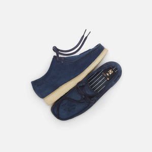 Clarks Grade School Wallabee Mist - Black Print – Kith