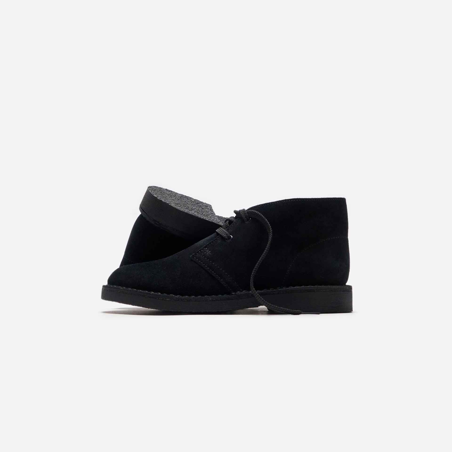 Clarks Grade School Desert Boot - Black Suede