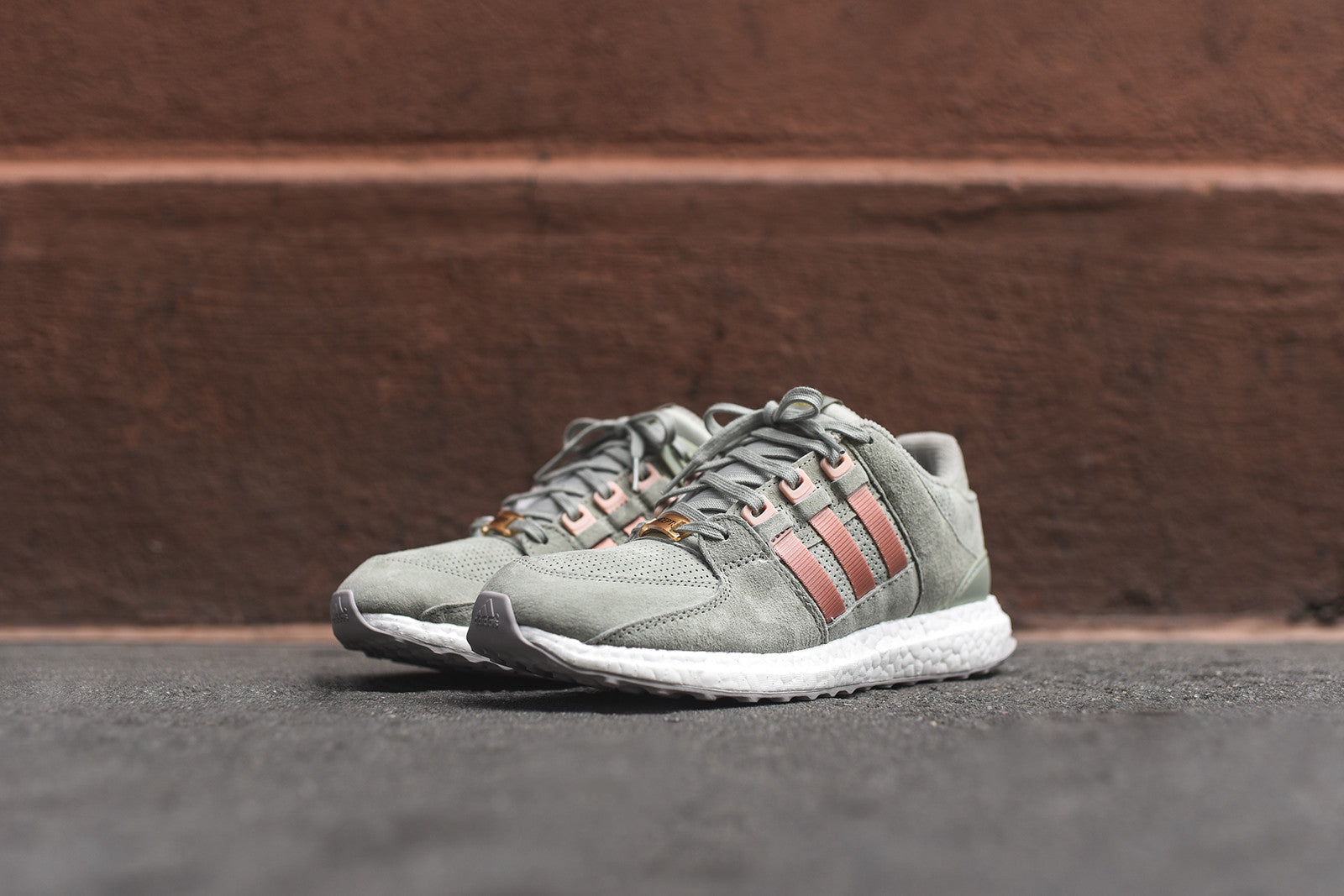 adidas Consortium x CNCPTS EQT Support 93/16 - Sage / Pink