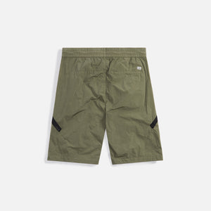 CP Company Chrome-R Zipped Shorts - Bronze Green