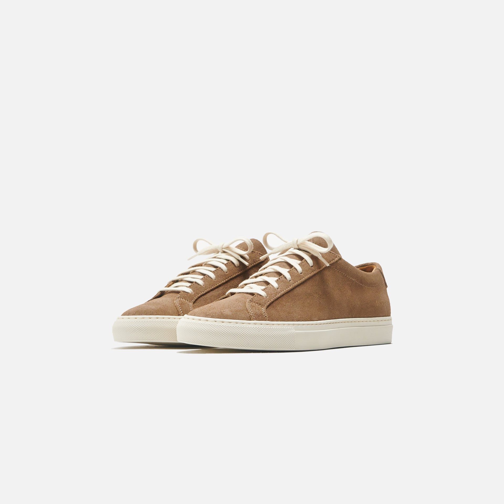 Common Projects Achilles Low Waxed Suede - Tan