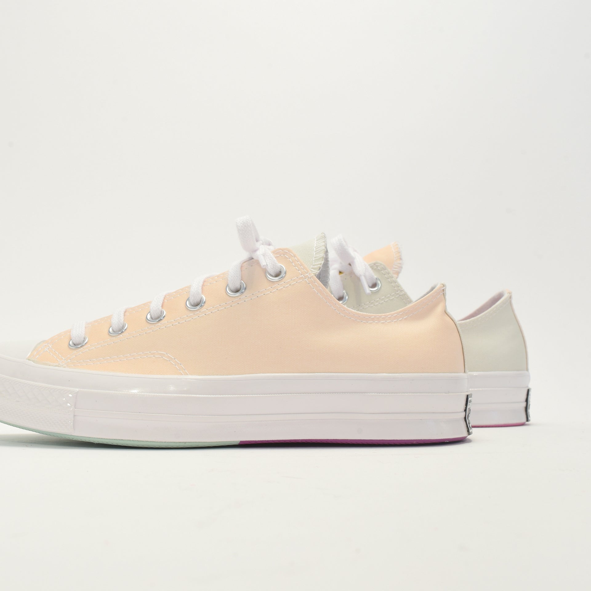 Converse x Chinatown Market Chuck 70 Ox - Ultraviolet