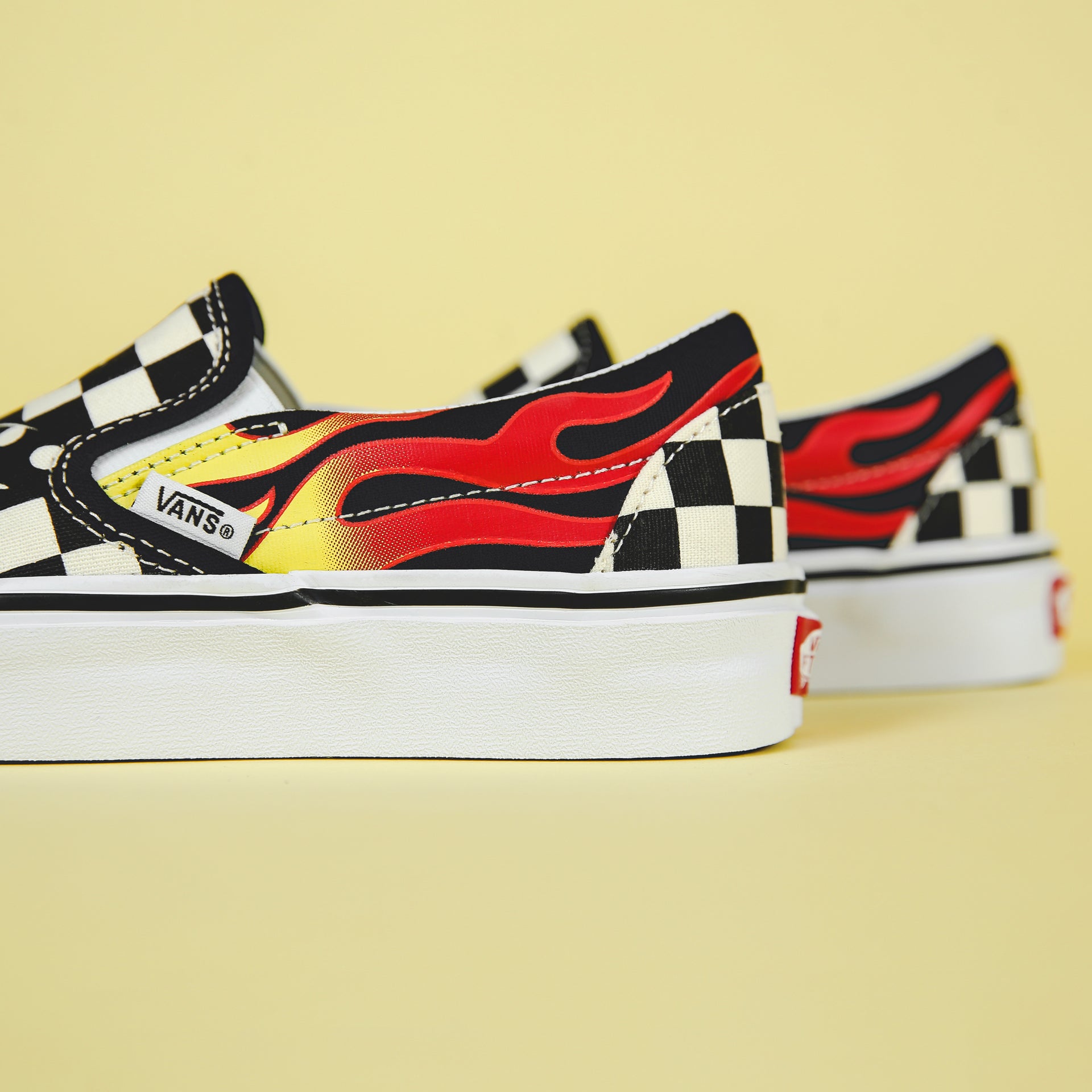 Vans x Mickey Mouse Classic Slip-On - Mickey & Minnie / Checkerboard