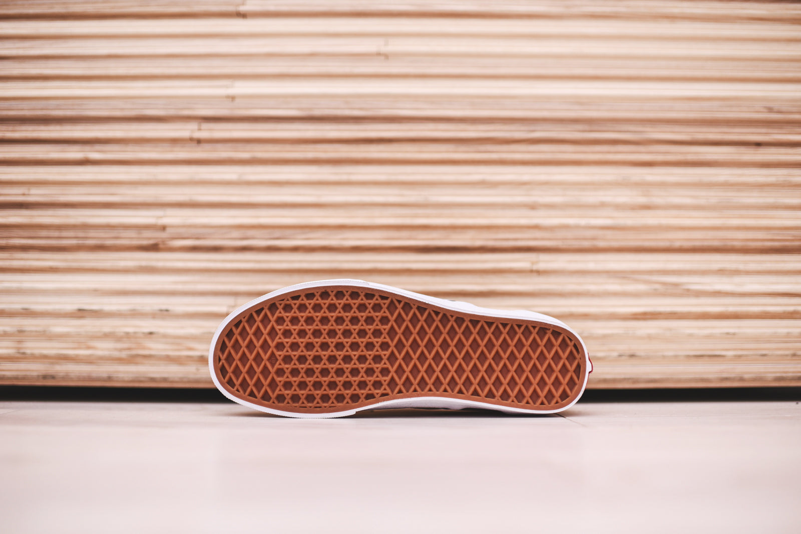 Vans Classic Slip-On - Ochre / White