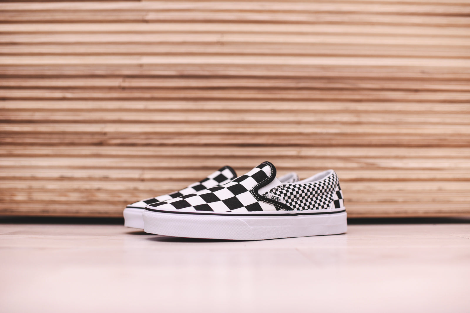 Vans Classic Slip-On Mix - Black / White