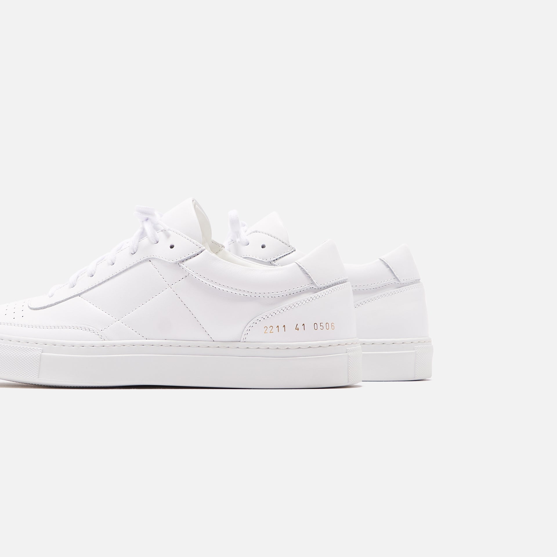 Common Projects Resort Classic - White