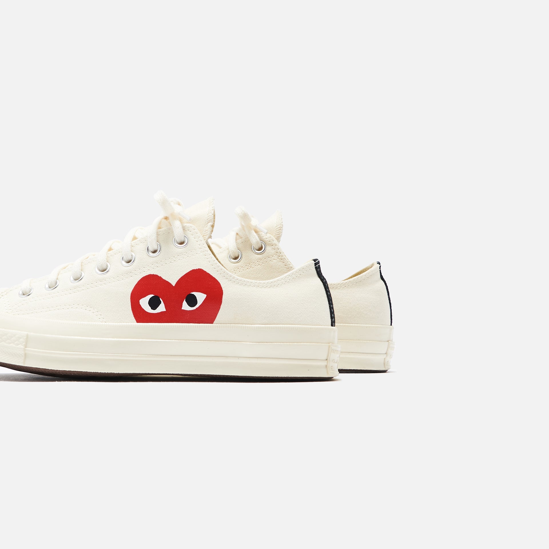 Converse x Comme des Garçons CDG Play Chuck Taylor Low - Beige