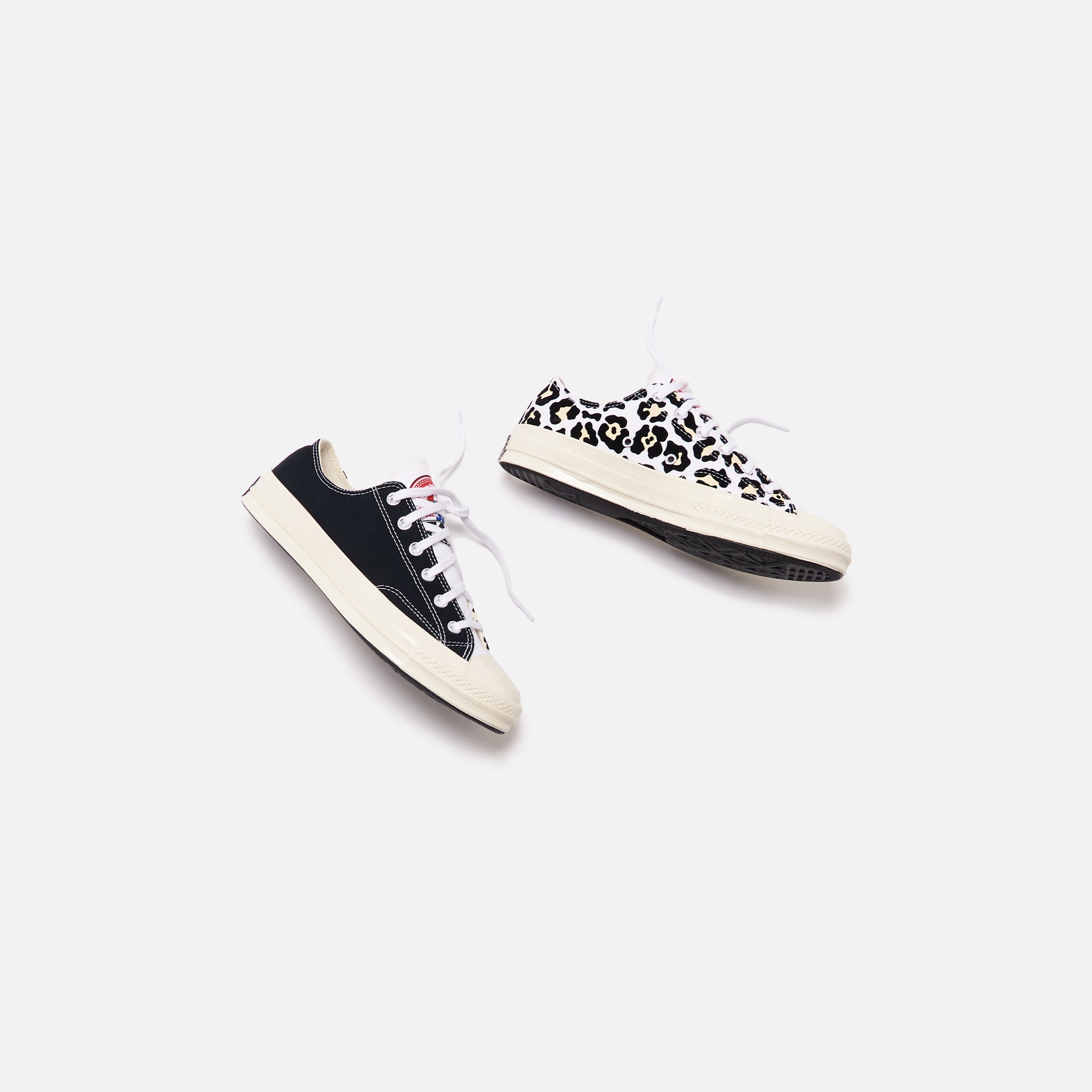Converse Chuck 70 Logo Play Ox - White / Black / Desert Ore