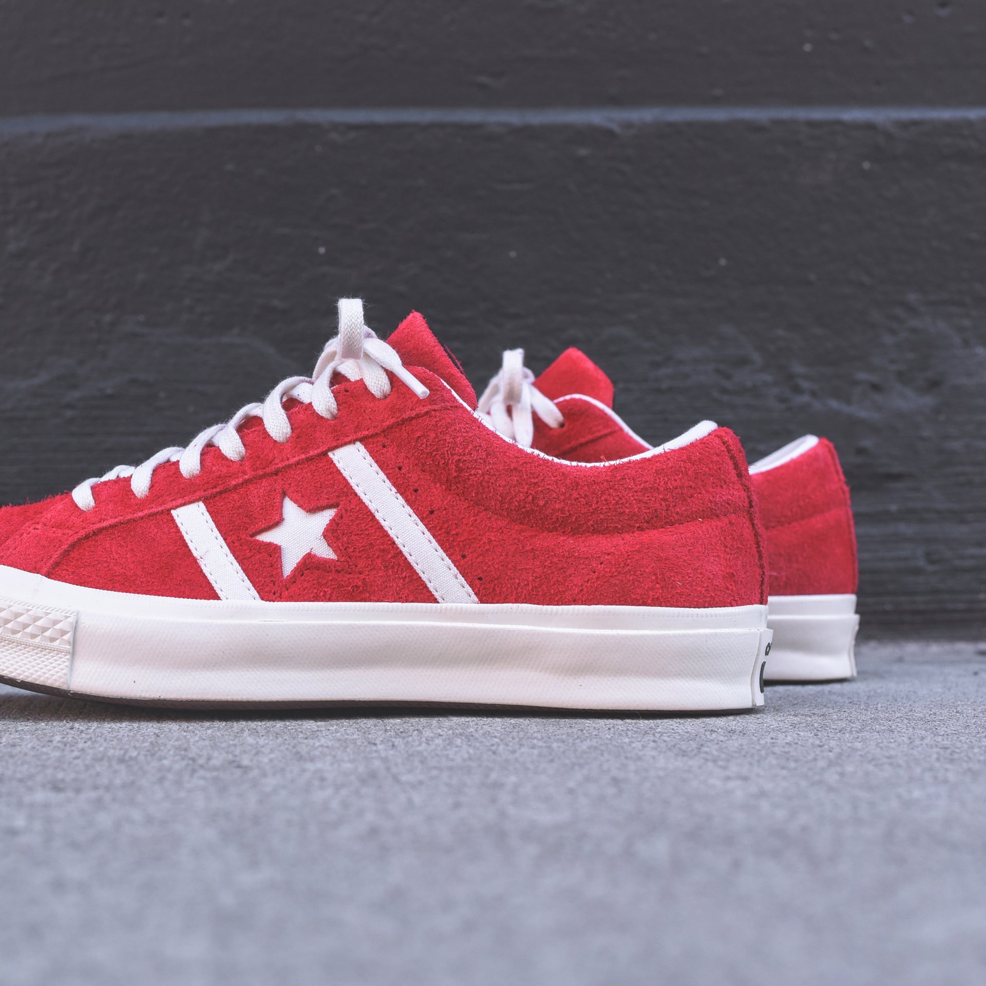 Converse Academy Ox - Enamel Red / Egret