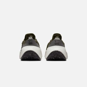 Nike Wmns Space Hippie `04 - Rough Green / Flat Pewter / Iron