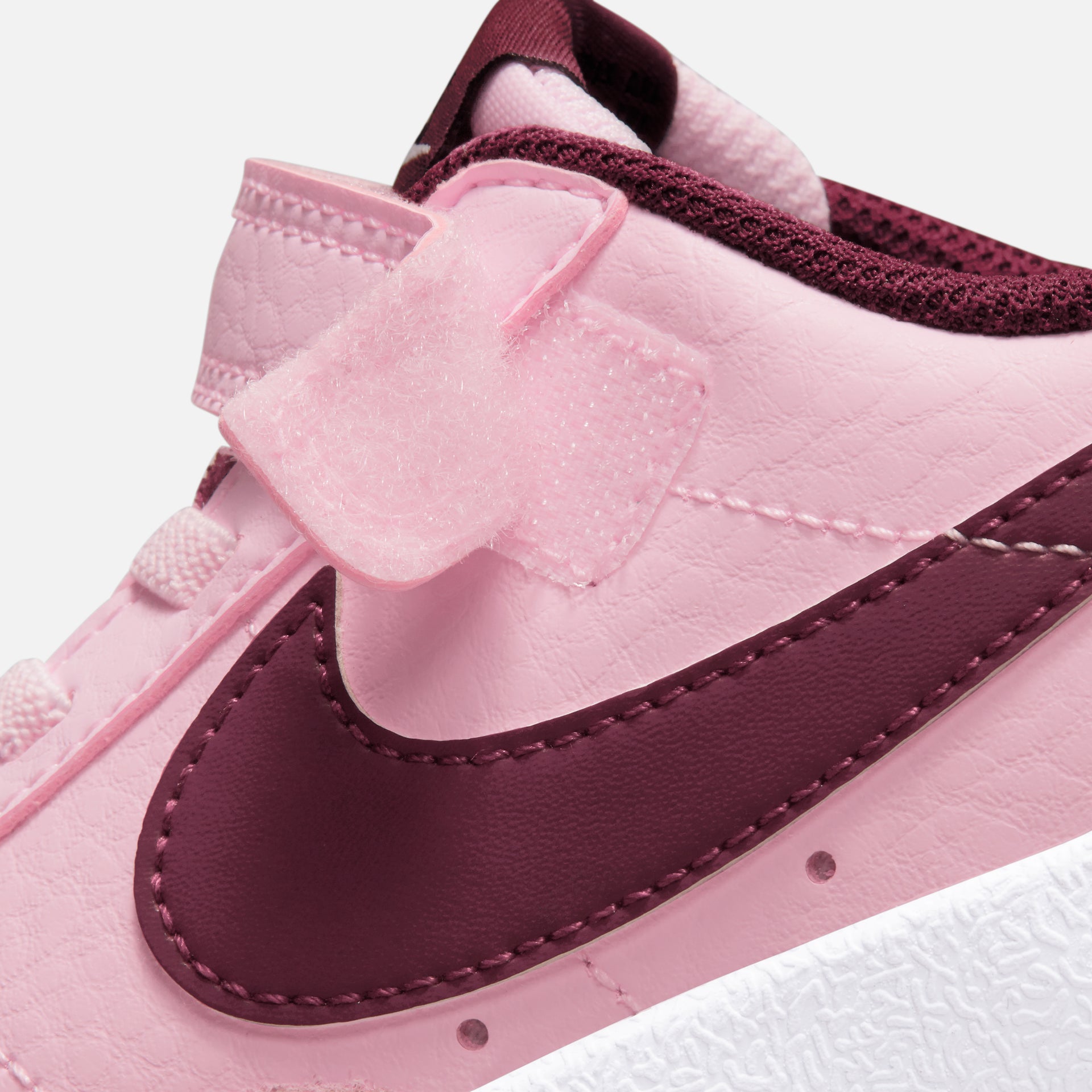 Nike Kids Blazer Low 77 - Pink Foam / Dark Beetroot / White / Black