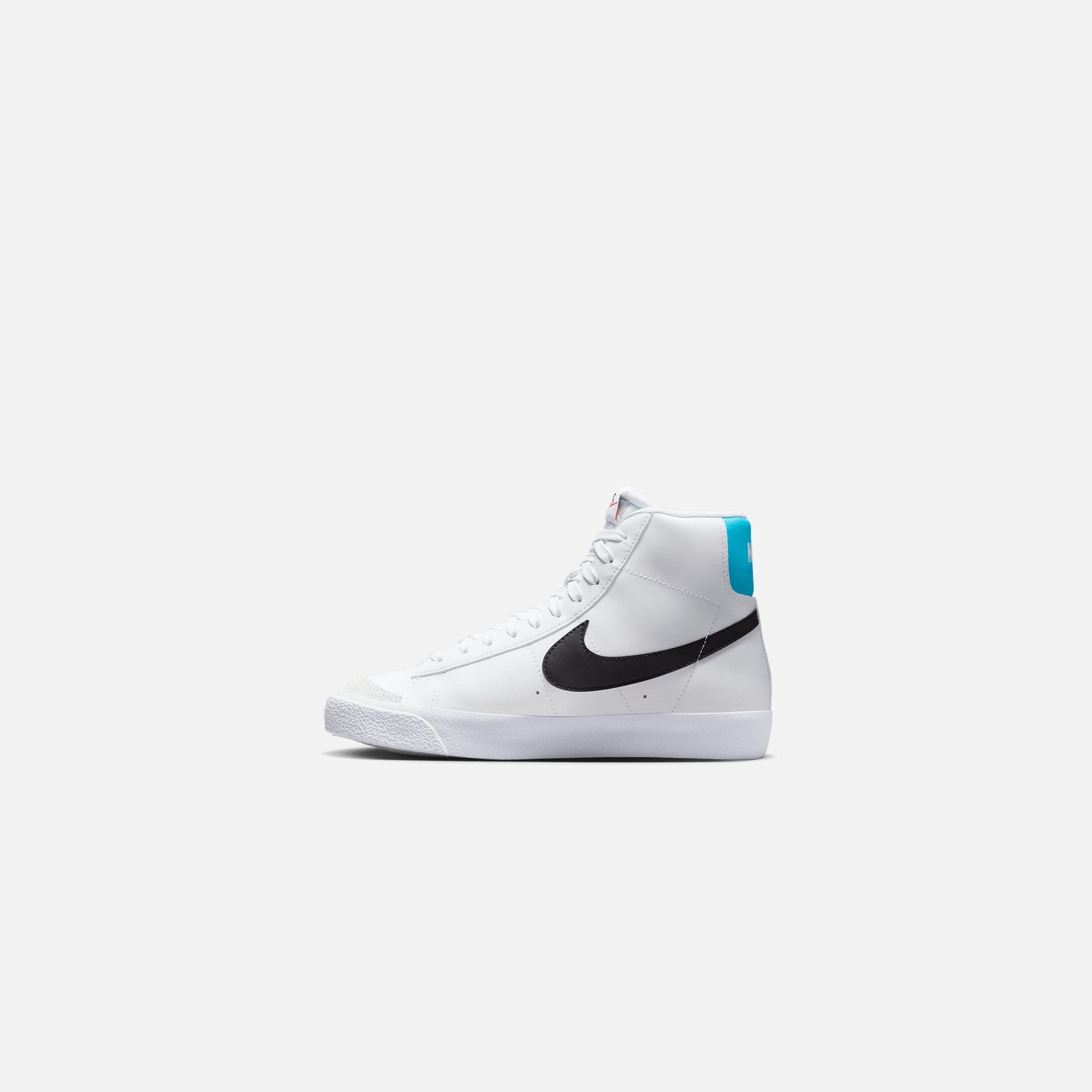 Nike Grade School Blazer Mid `77 - White / Black / Blue Lightning