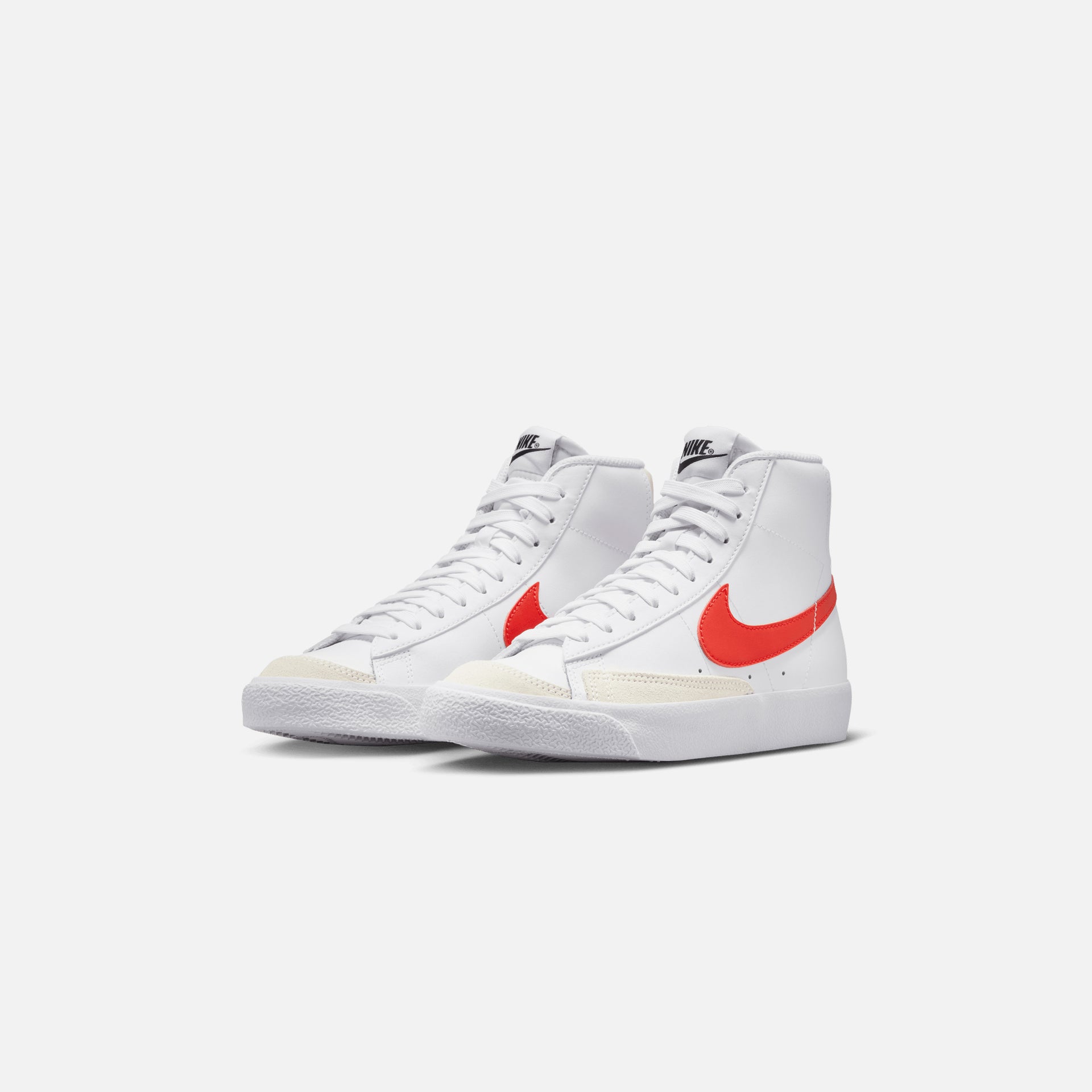 Nike Grade School Blazer Mid `77 - White / Picante Red / Coconut Milk