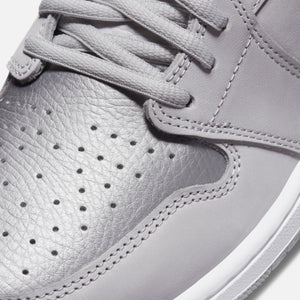 Nike Air Jordan 1 High OG - Neutral Grey / Metallic Silver / White