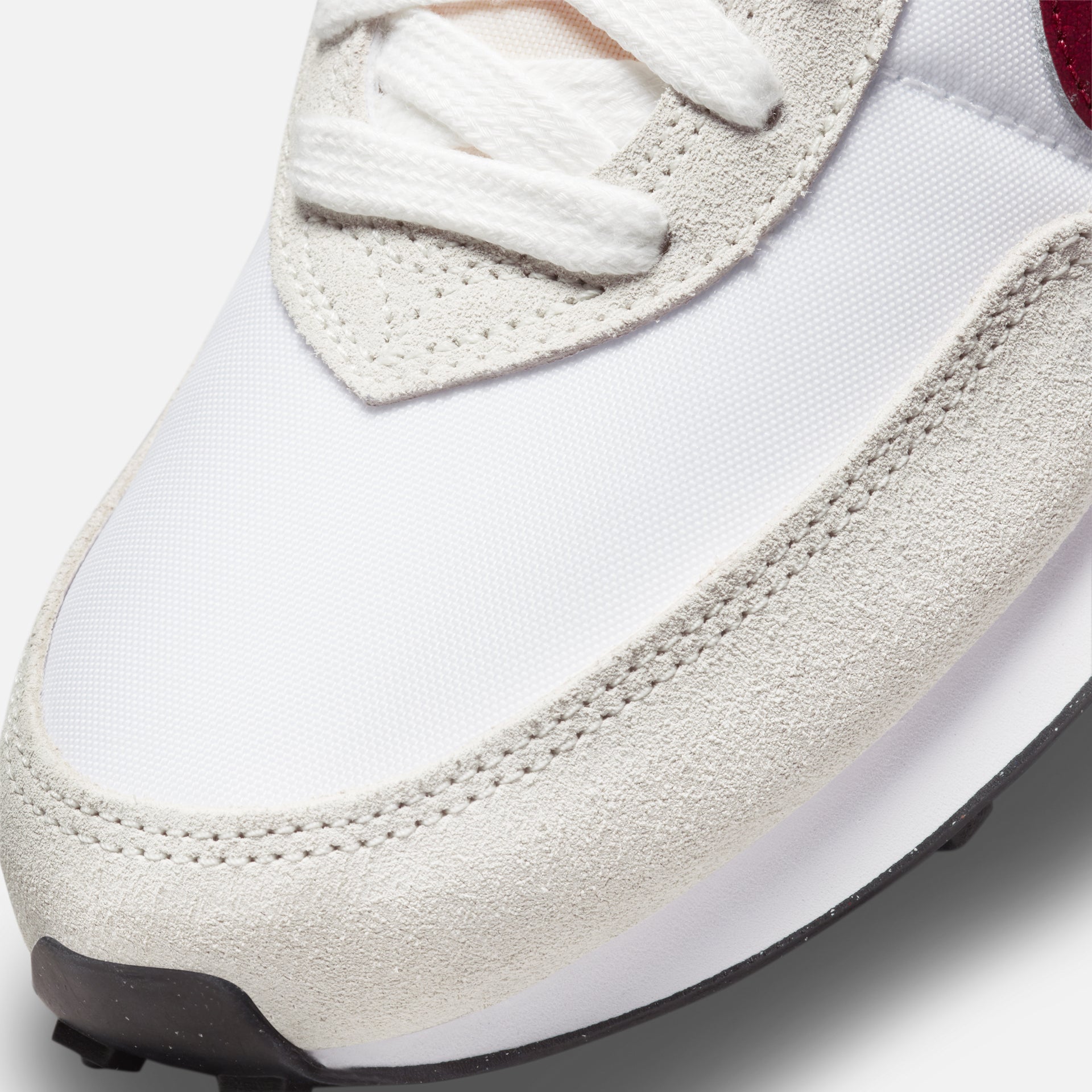 Nike Grade School Waffle Trainer 2 - White / Gym Red / Black / Bright Crimson