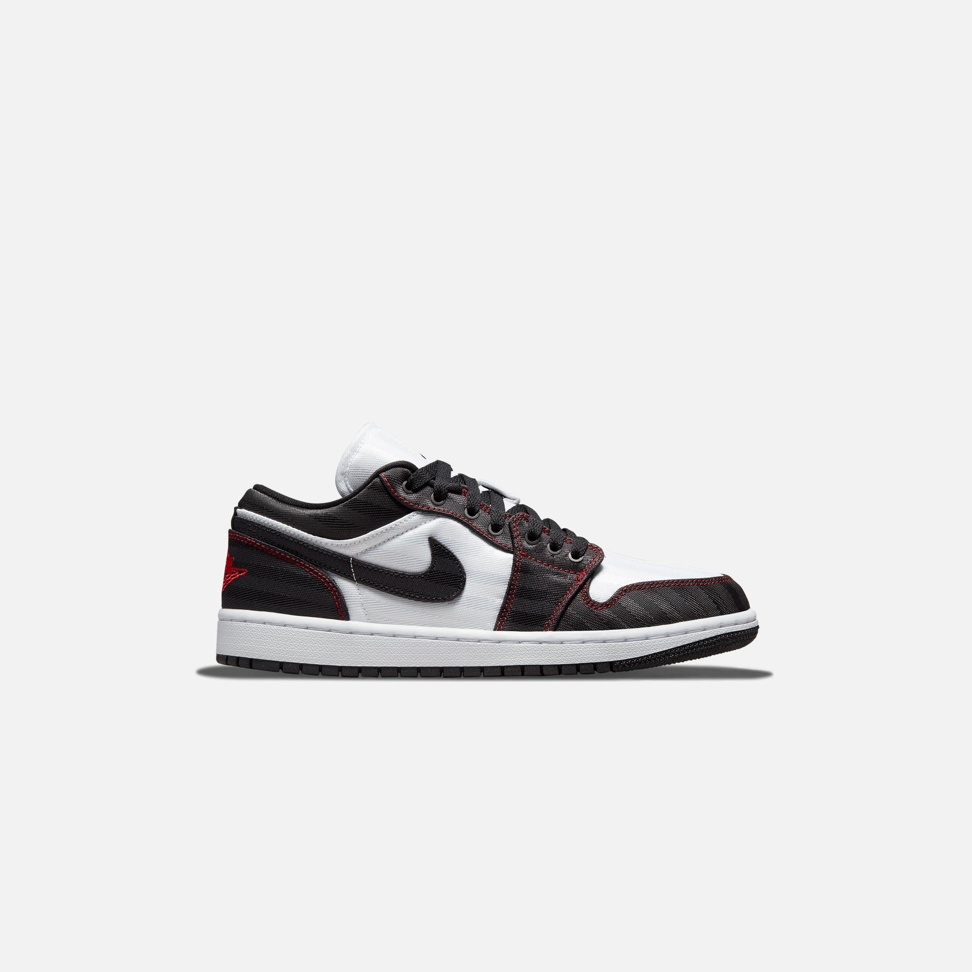 Nike WMNS Air Jordan 1 Low SE Utility - White / Black / Gym Red