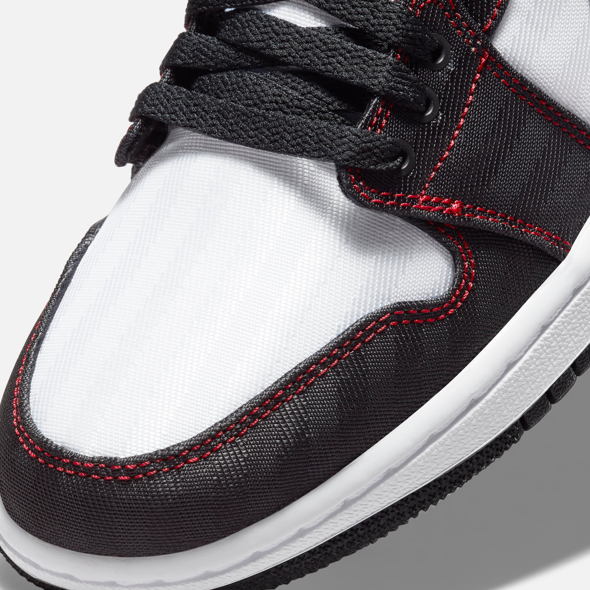 Nike WMNS Air Jordan 1 Low SE Utility - White / Black / Gym Red