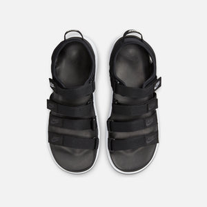 Nike WMNS Icon Classic Sandal - Black / White