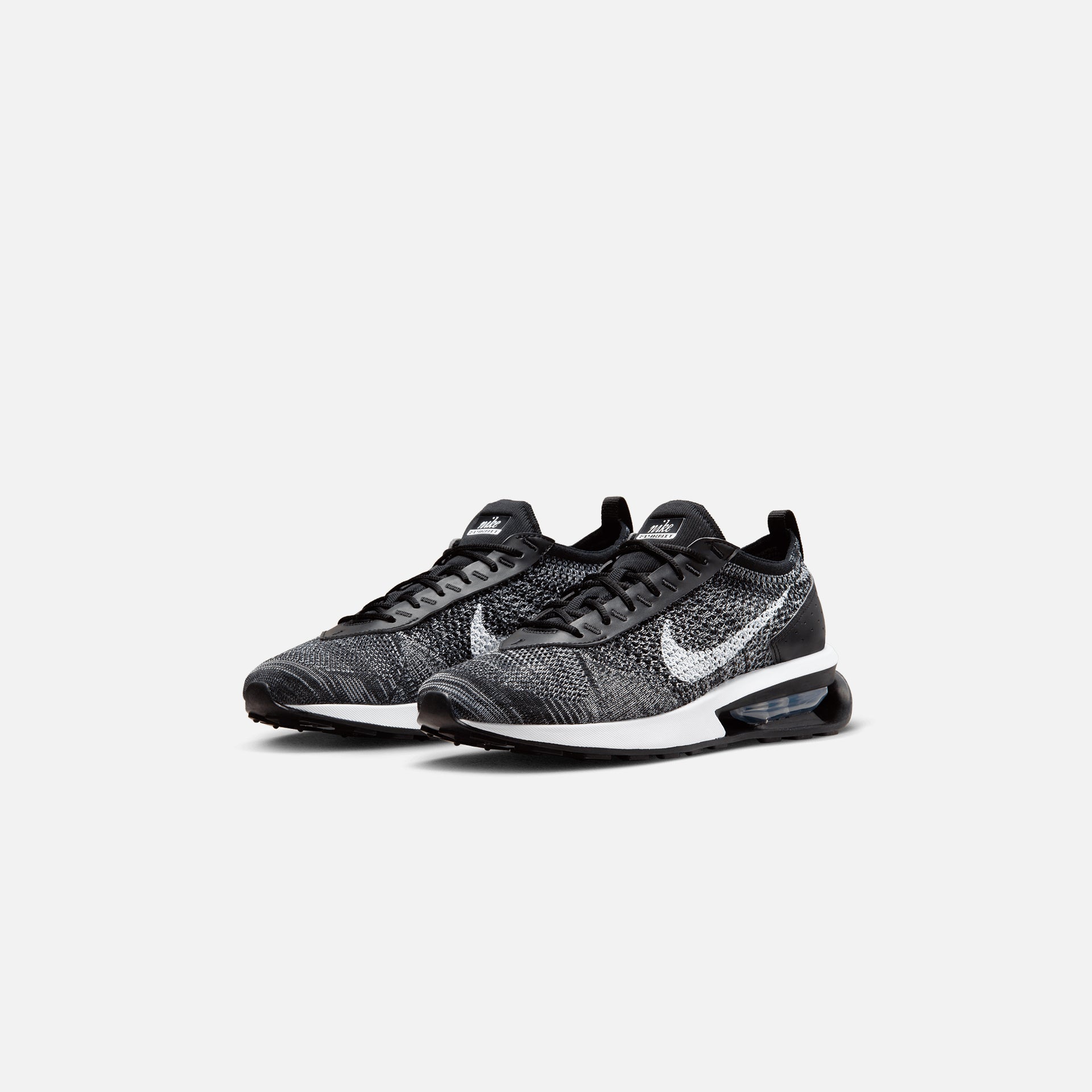 Nike Air Max FlyKnit Racer - Black / White