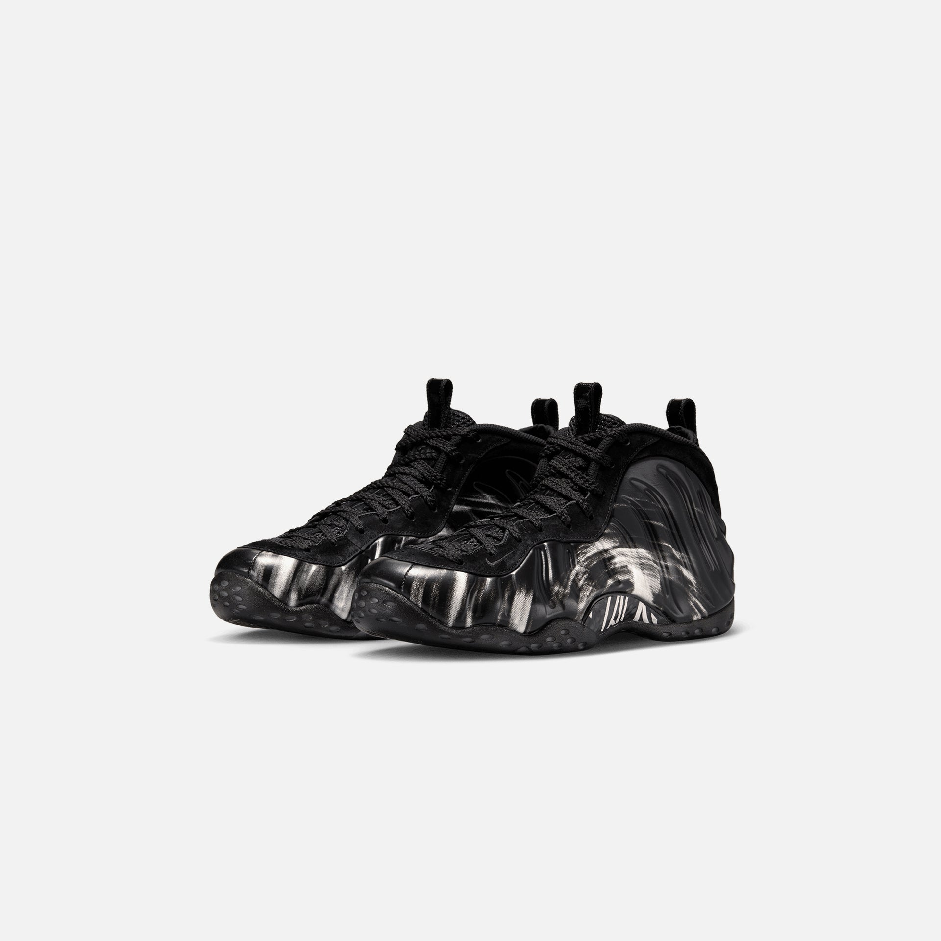 Nike Air Foamposite One QS - Black / White