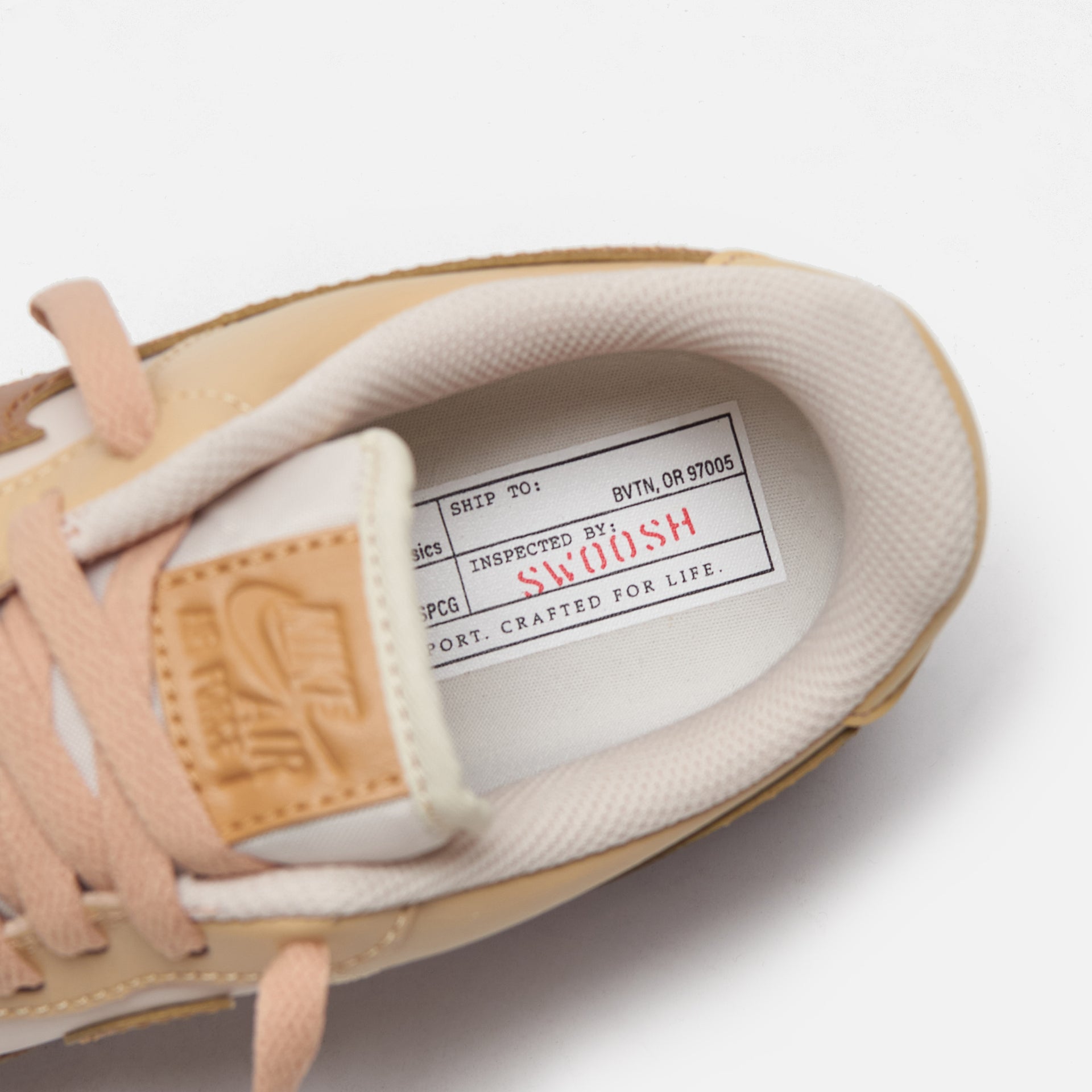 Nike Air Force 1 '07 EMB - Pearl White / Ale Brown / Sesame