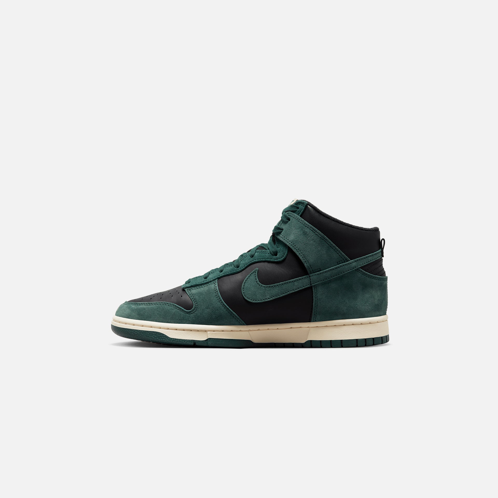 Nike Dunk Hi Retro PRM NBHD - Black / Faded Spruce