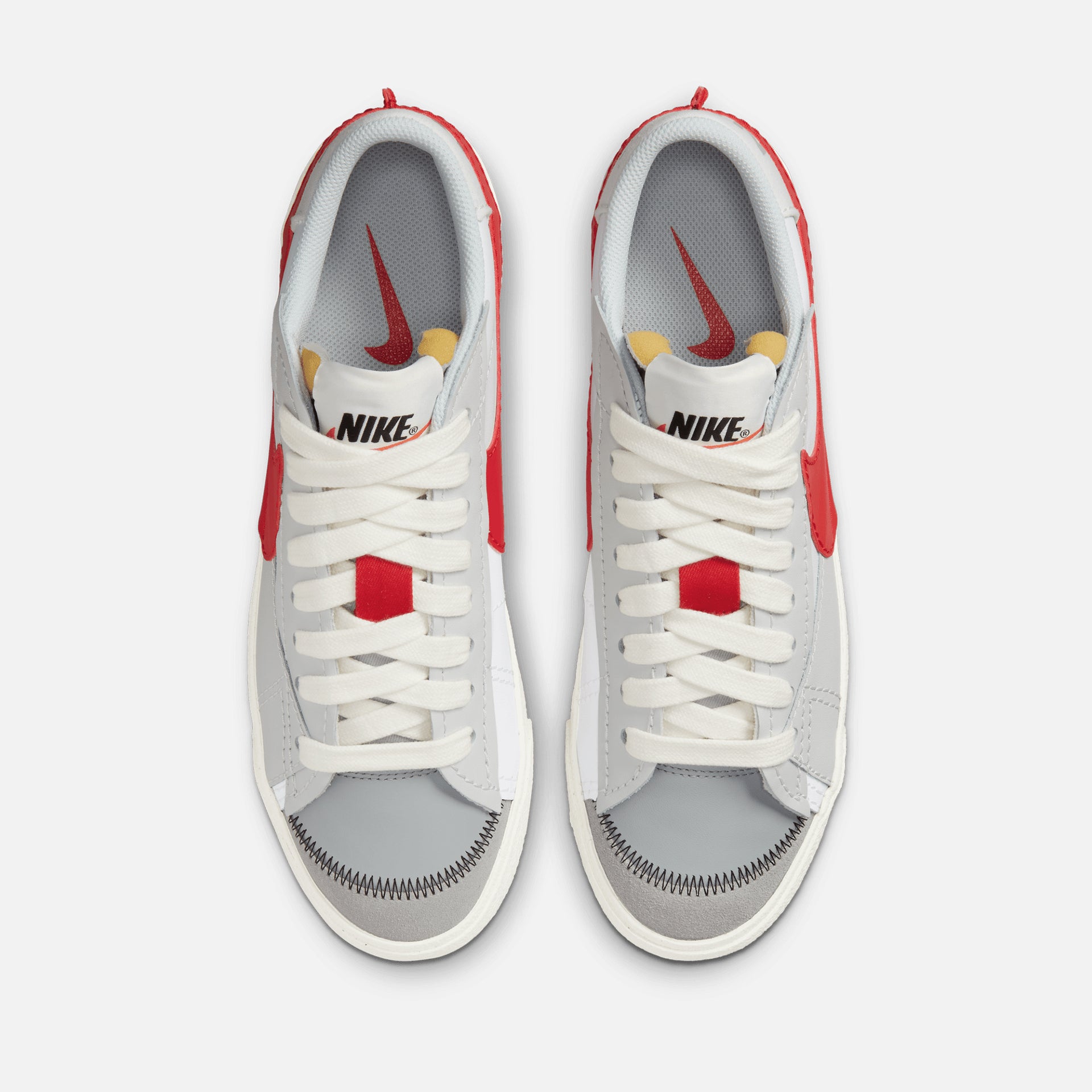 Nike Blazer Mid `77 Jumbo - White / University Red / Photon Dust