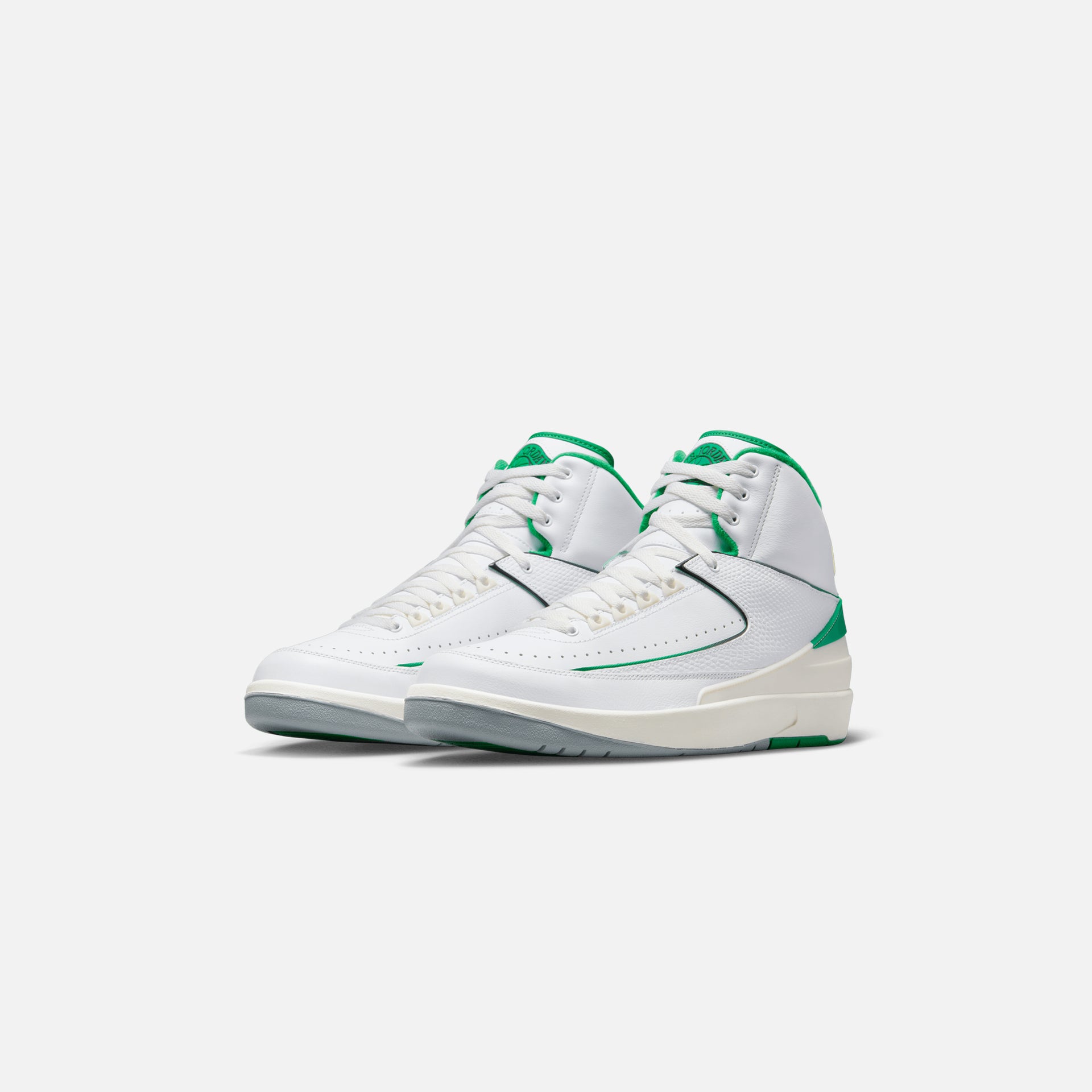 Air Jordan 2 Retro - White / Lucky Green