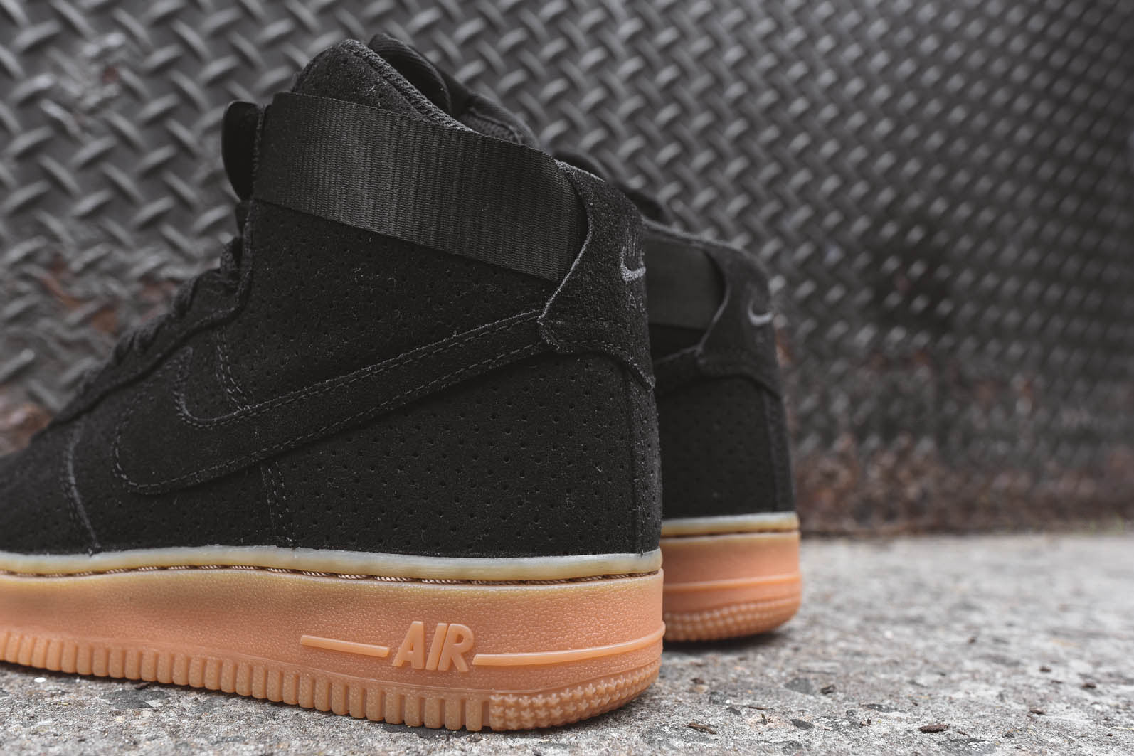 Nike WMNS Air Force 1 Hi - Black / Gum