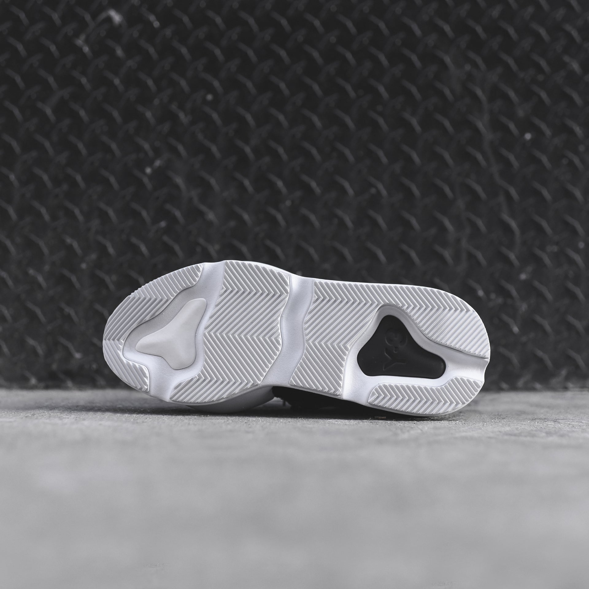 Y-3 Kaiwa Knit - Core Black / White