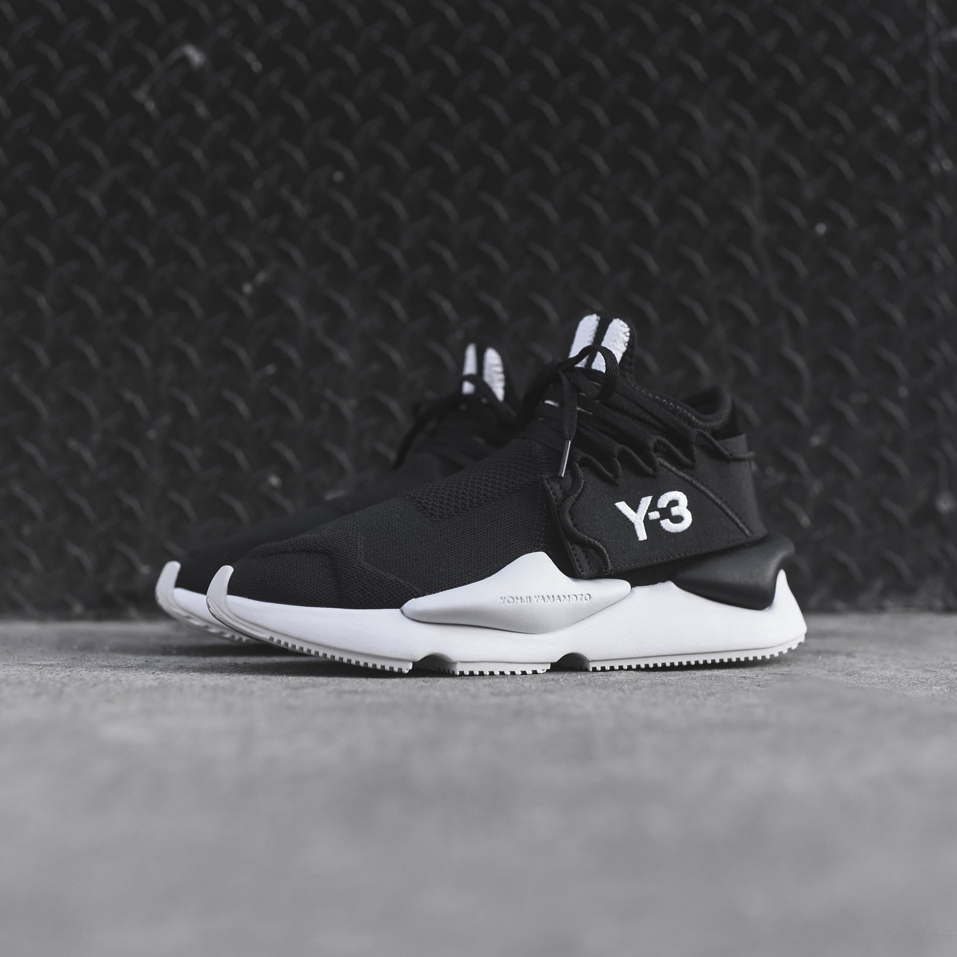 Y-3 Kaiwa Knit - Core Black / White – Kith