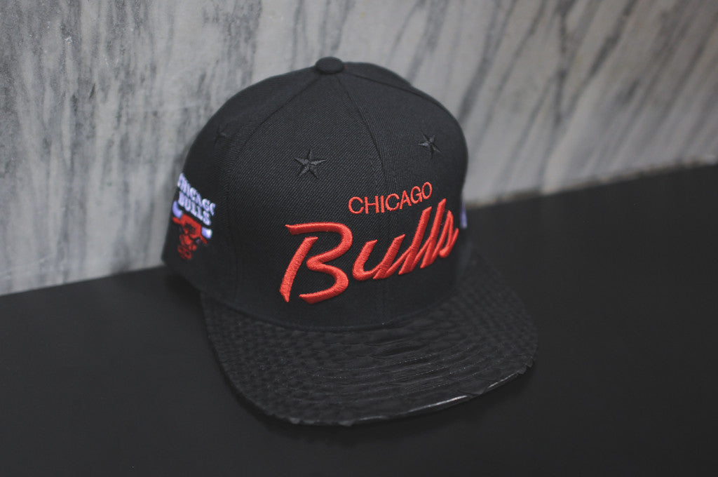 JUST DON Stars Bulls Script Logo - Black / Black